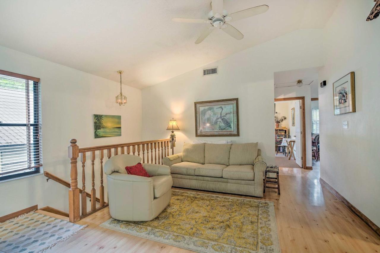 Waterfront Inglis Getaway About 5 Mi To The Gulf! Holiday home Yankeetown