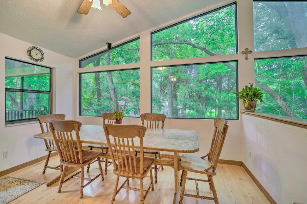 Holiday home Waterfront Inglis Getaway About 5 Mi To The Gulf!
