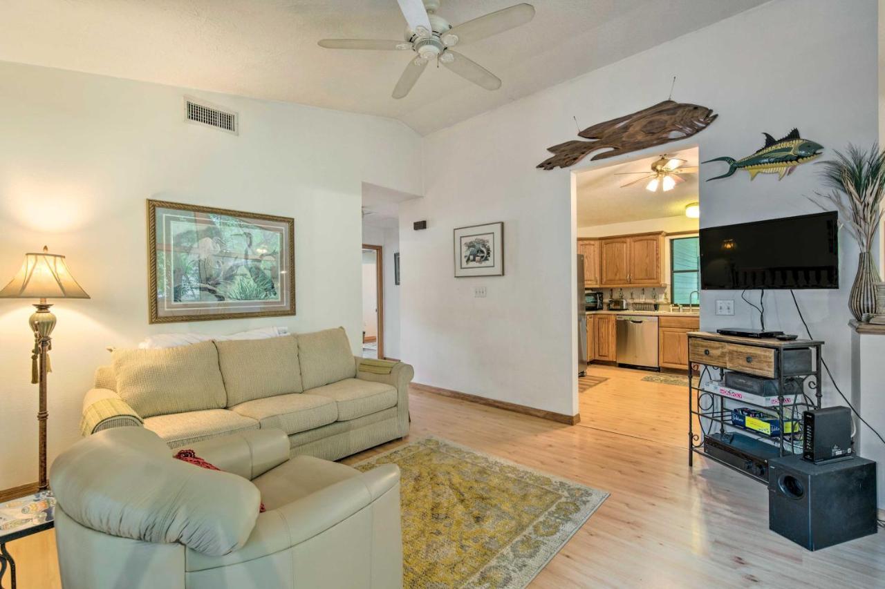 Holiday home Waterfront Inglis Getaway About 5 Mi To The Gulf! *