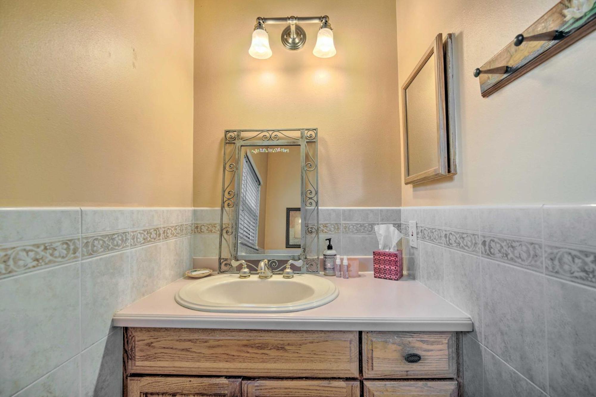Holiday home Waterfront Inglis Getaway About 5 Mi To The Gulf!