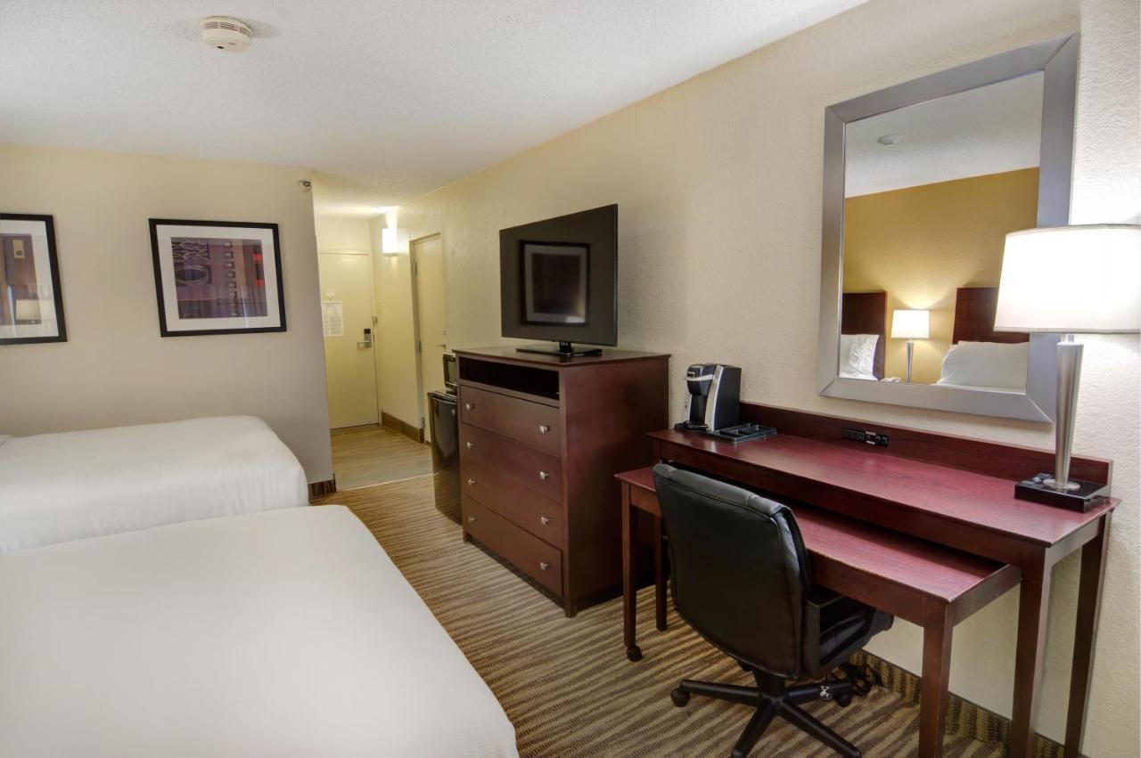 Hotel St. Petersburg N - Clearwater, An Ihg Clearwater