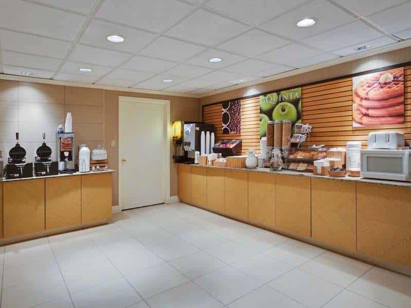 La Quinta By Wyndham East