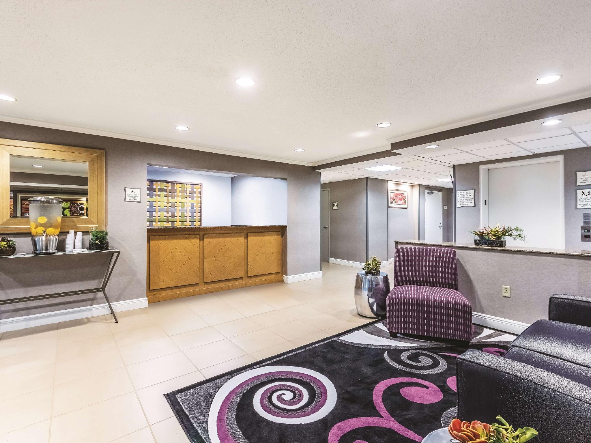 La Quinta By Wyndham East Hotel 3*