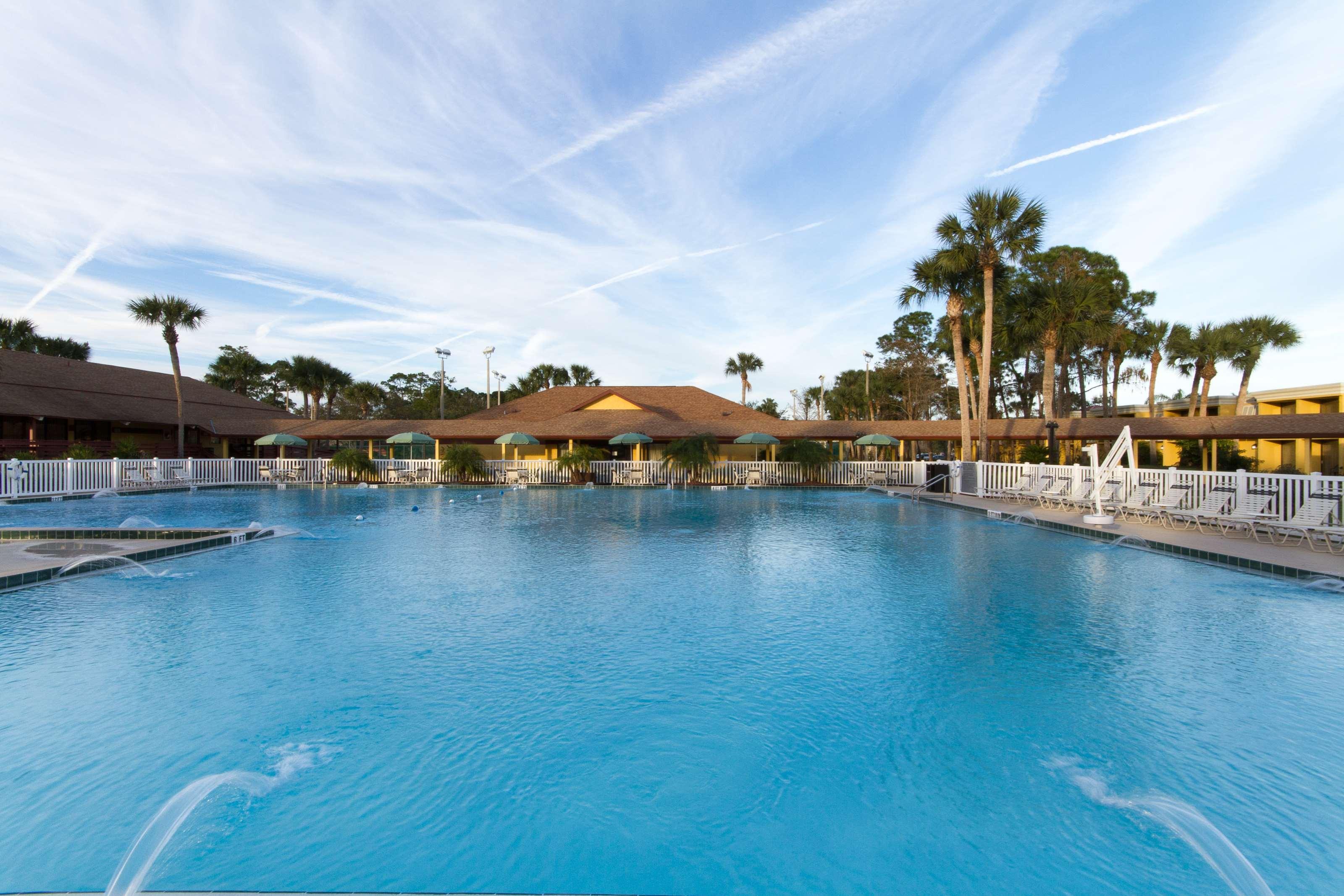 Western International Speedway Hotel 3*