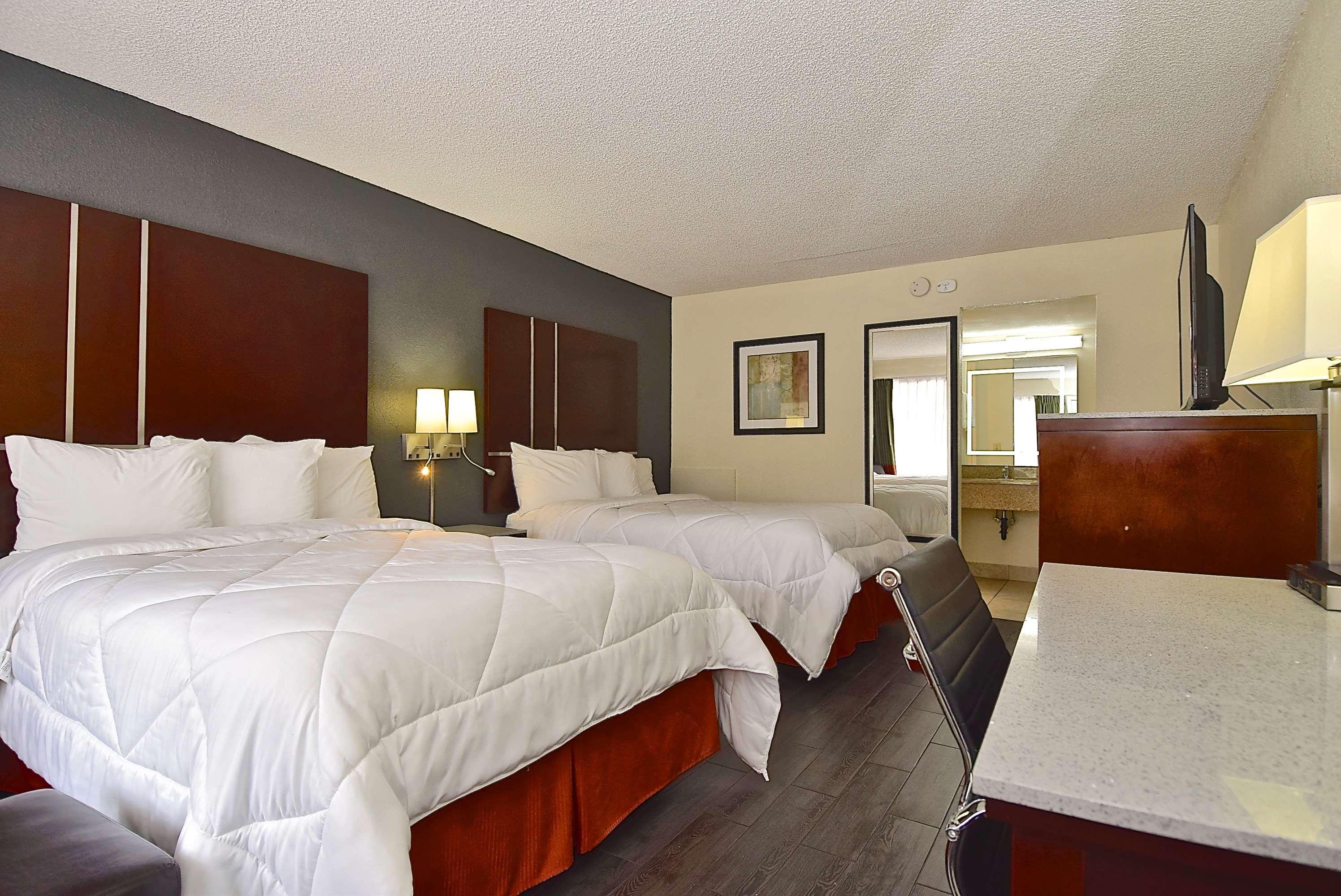 Surestay By Western Lido Sarasota