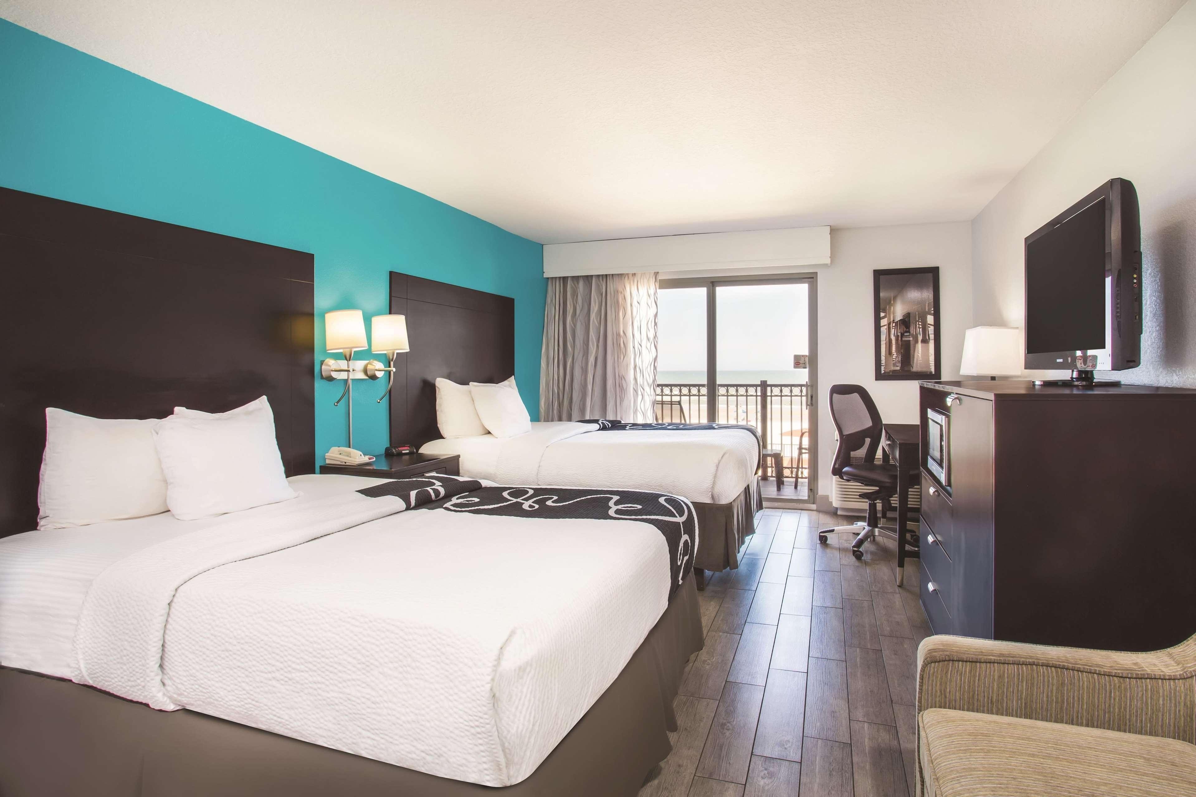 La Quinta By Wyndham Oceanfront Daytona Hotel 3*