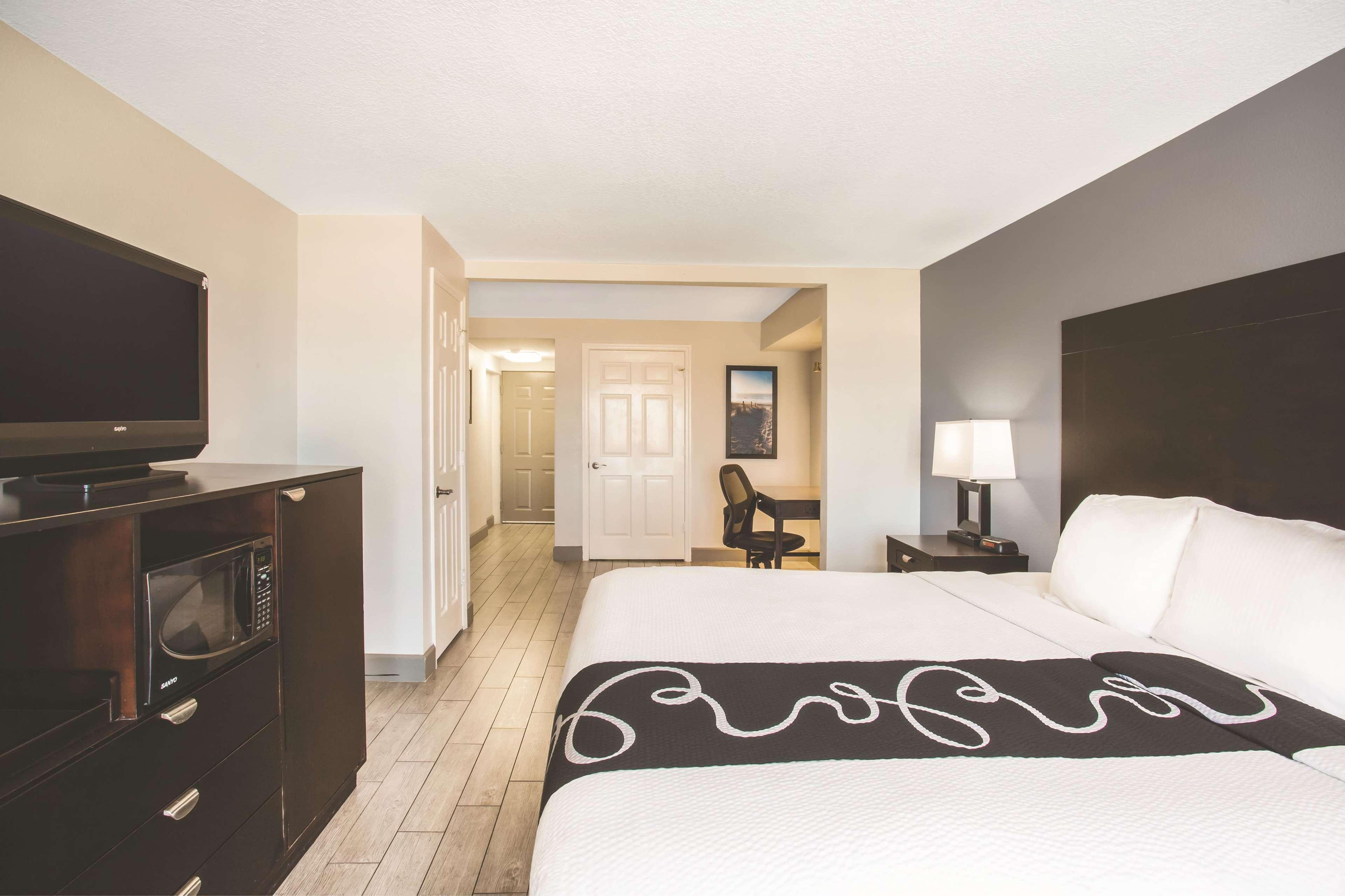 Hotel La Quinta By Wyndham Oceanfront Daytona 3*