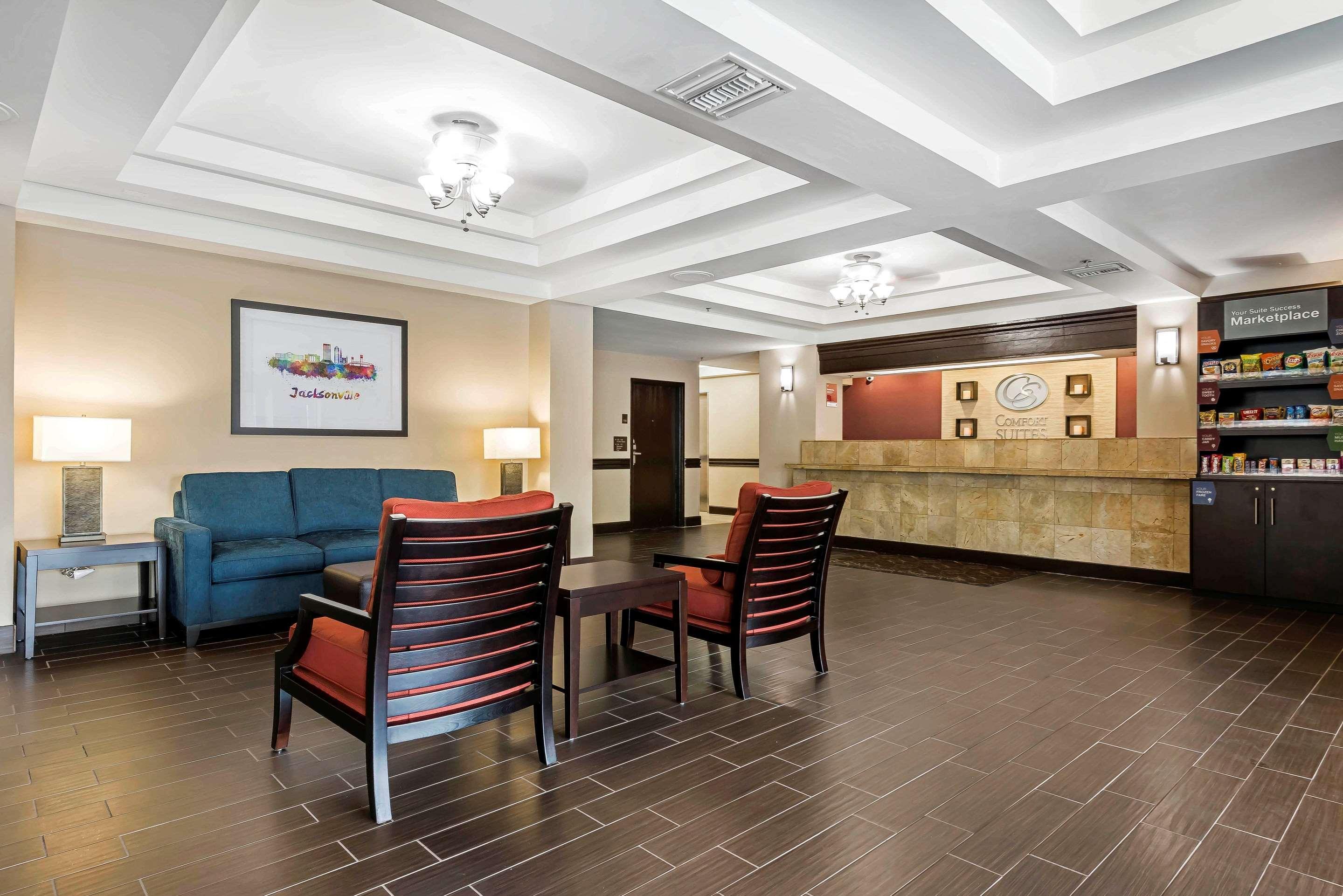 Hotel Comfort Baymeadows Near Butler Blvd