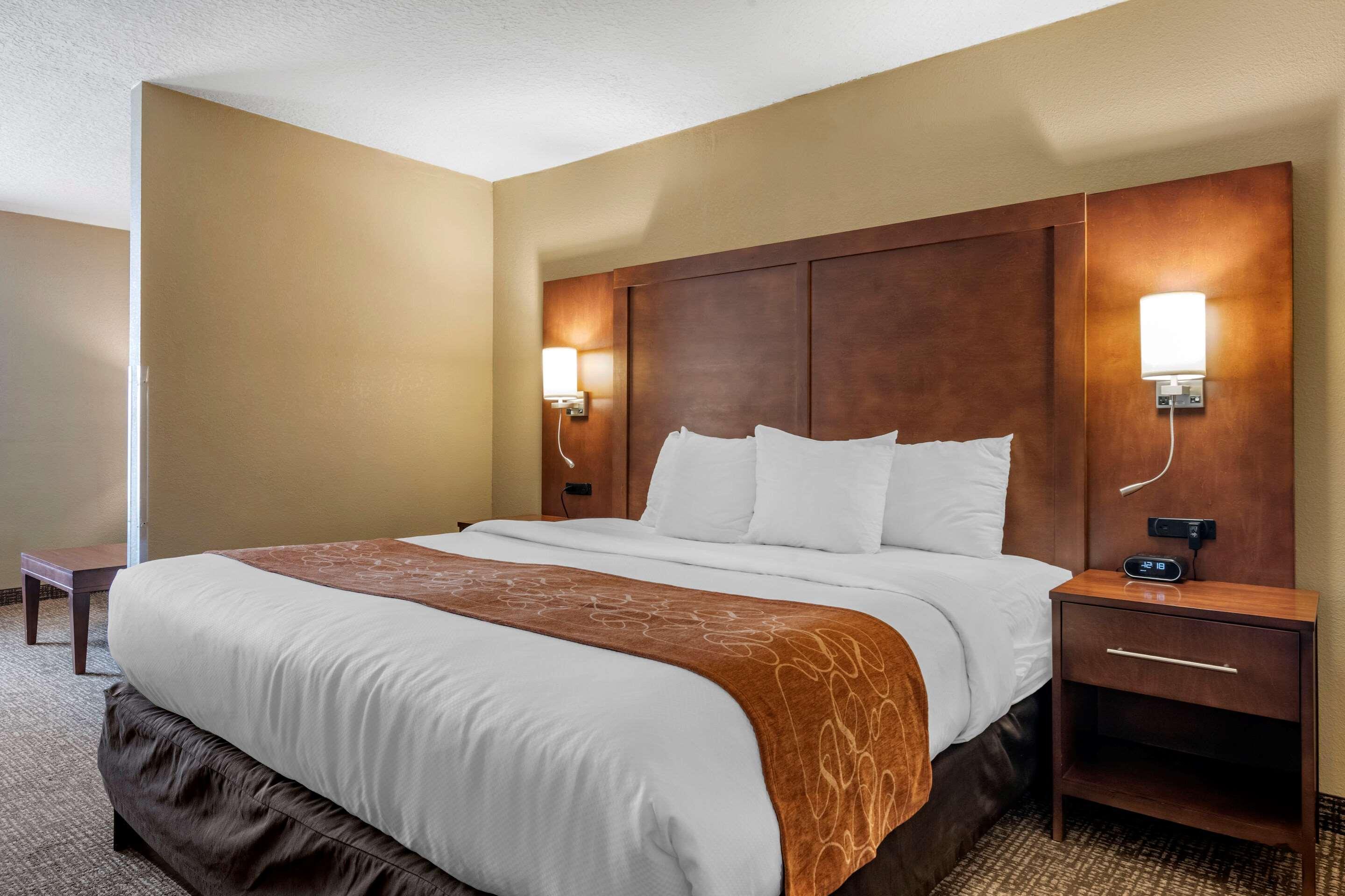 Comfort Baymeadows Near Butler Blvd Hotel 3*