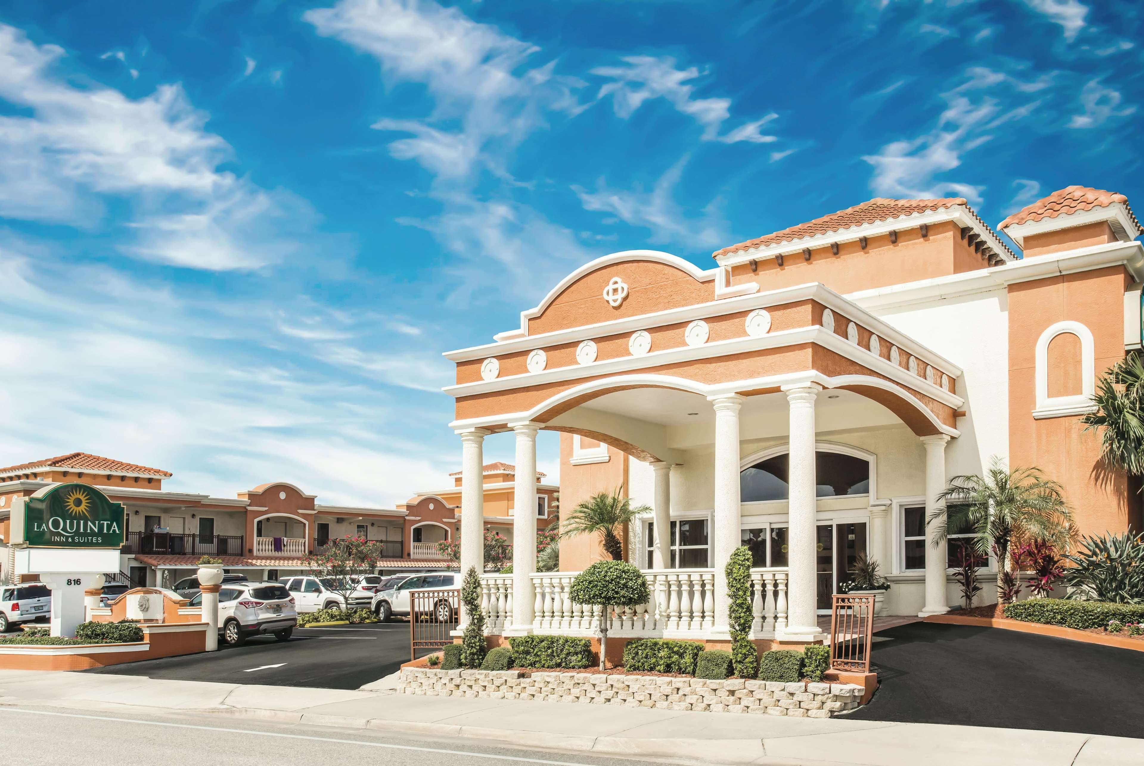 La Quinta By Wyndham Oceanfront Daytona Hotel 3*
