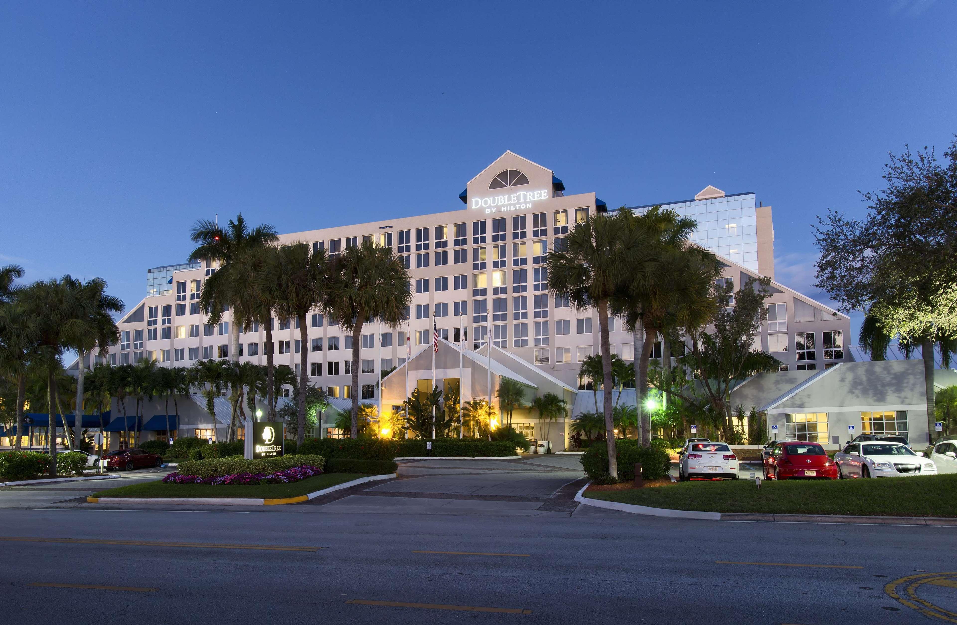 Hotel Doubletree By Hilton Deerfield Boca Raton Deerfield Beach