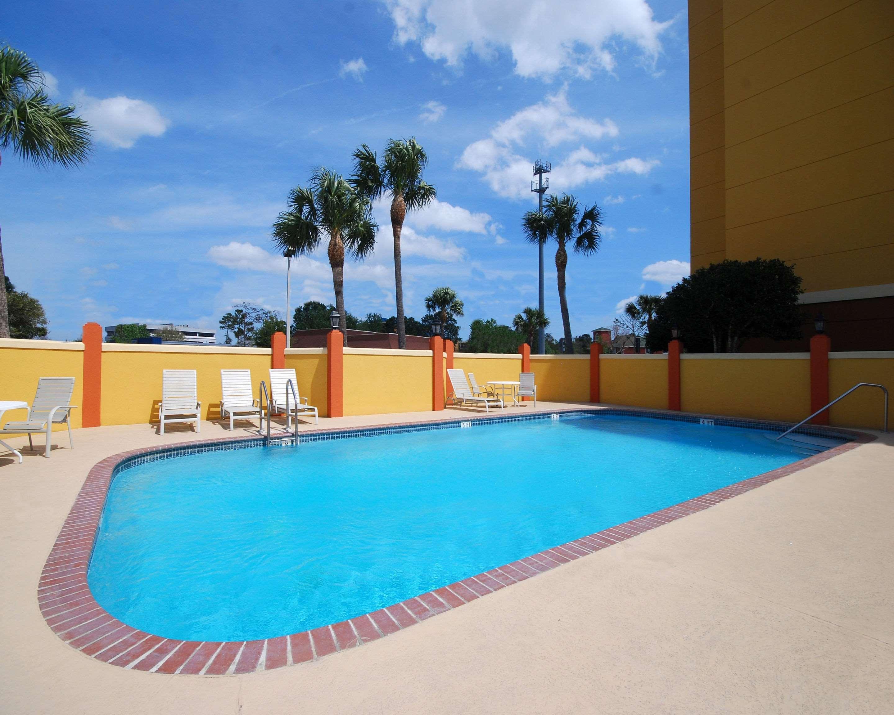 Hotel Comfort Baymeadows Near Butler Blvd 3*