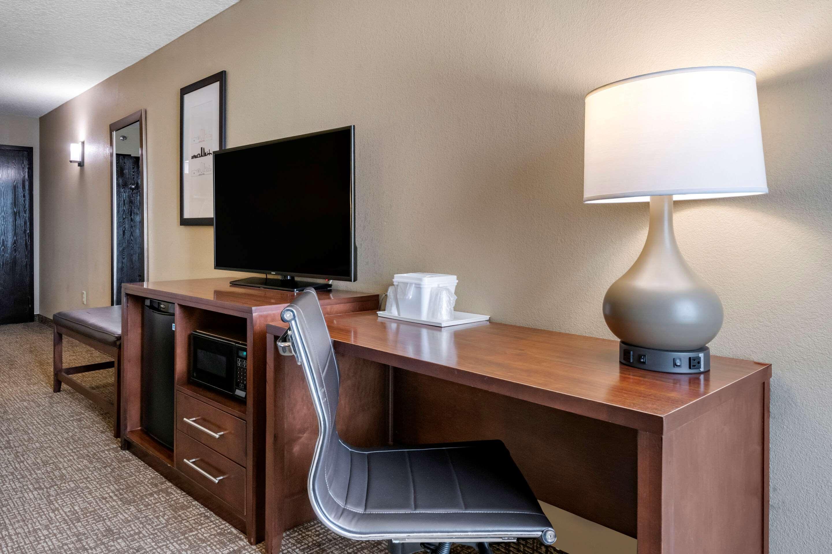 Comfort Baymeadows Near Butler Blvd