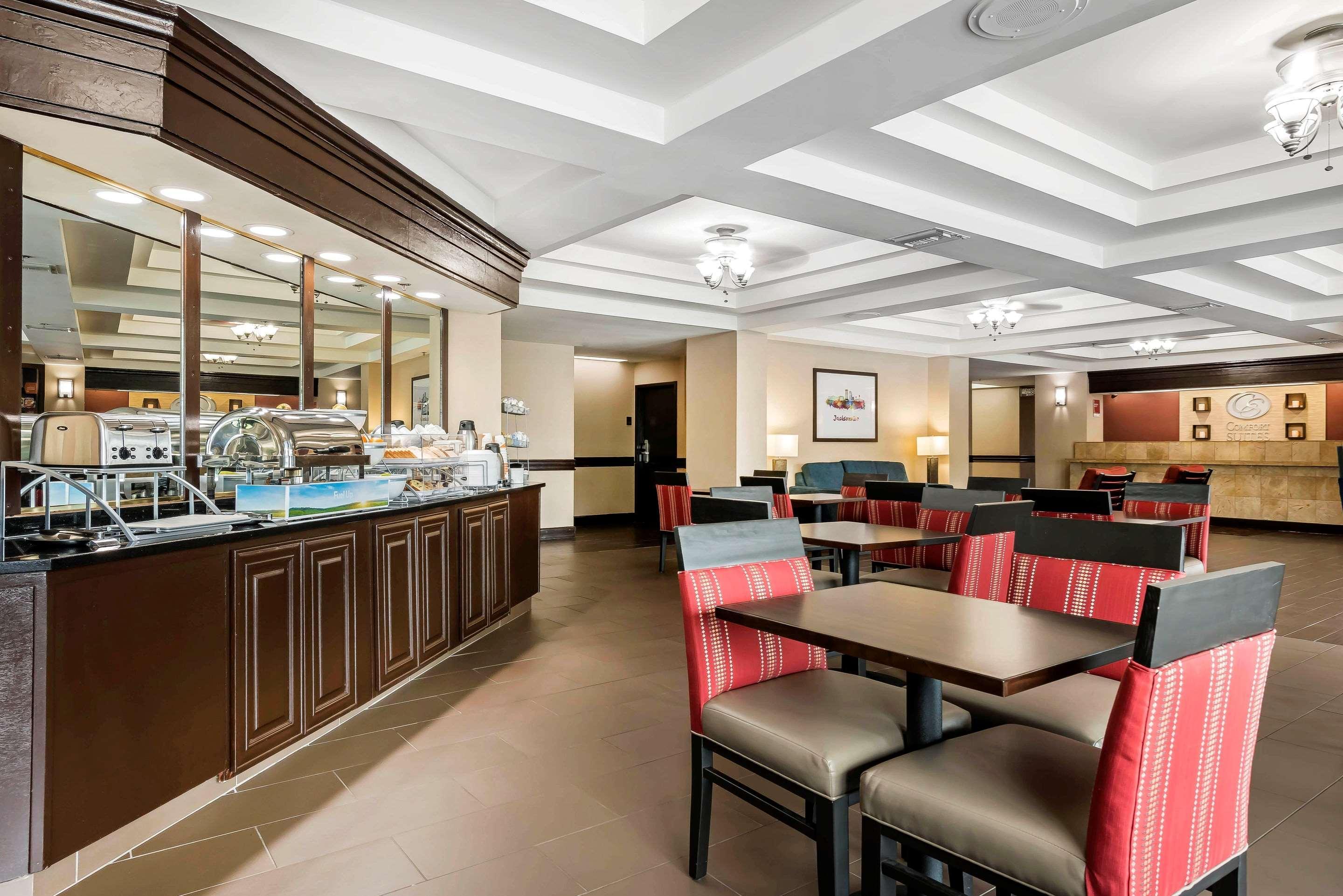 Hotel Comfort Baymeadows Near Butler Blvd 3*