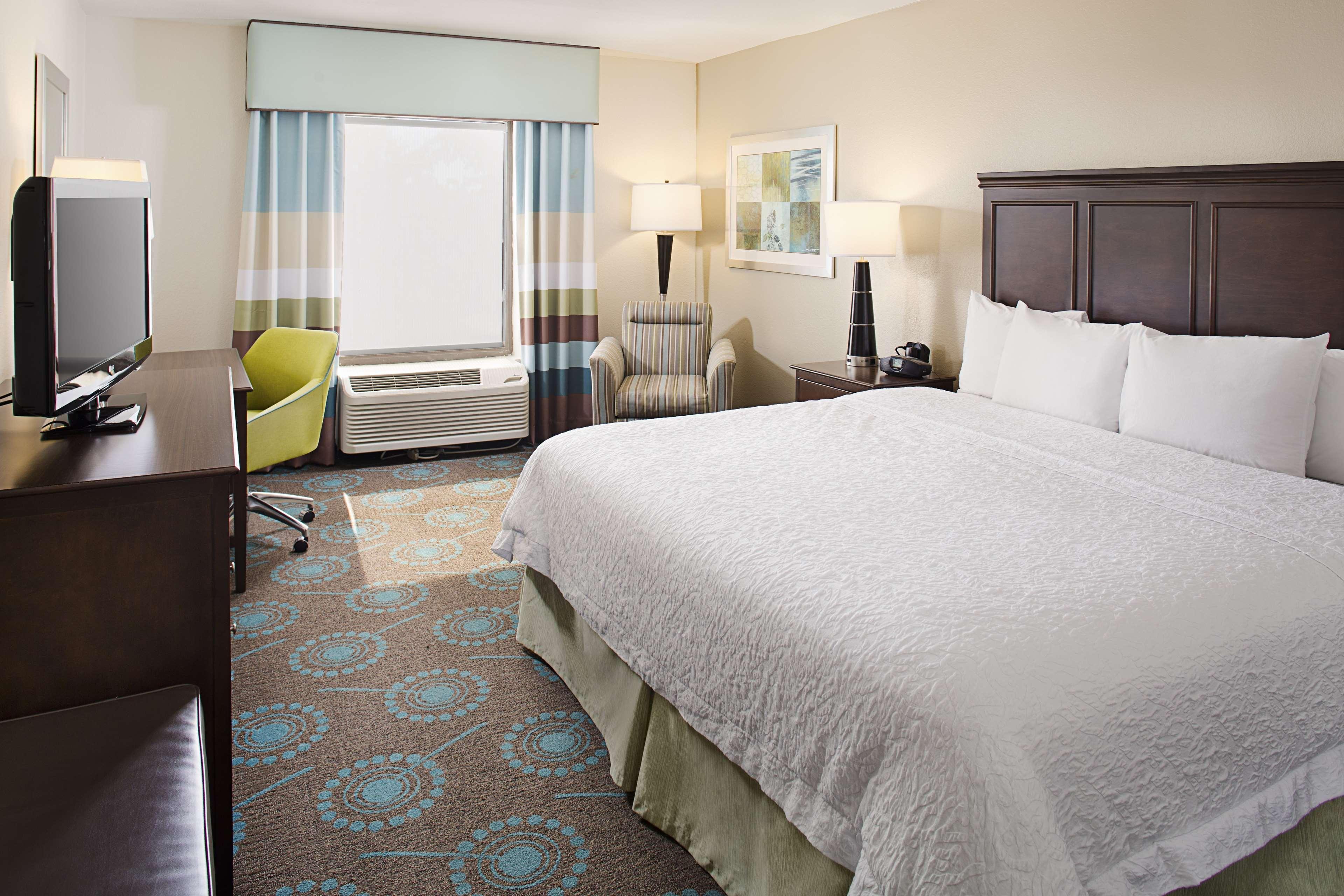 Hampton Naples-central Naples