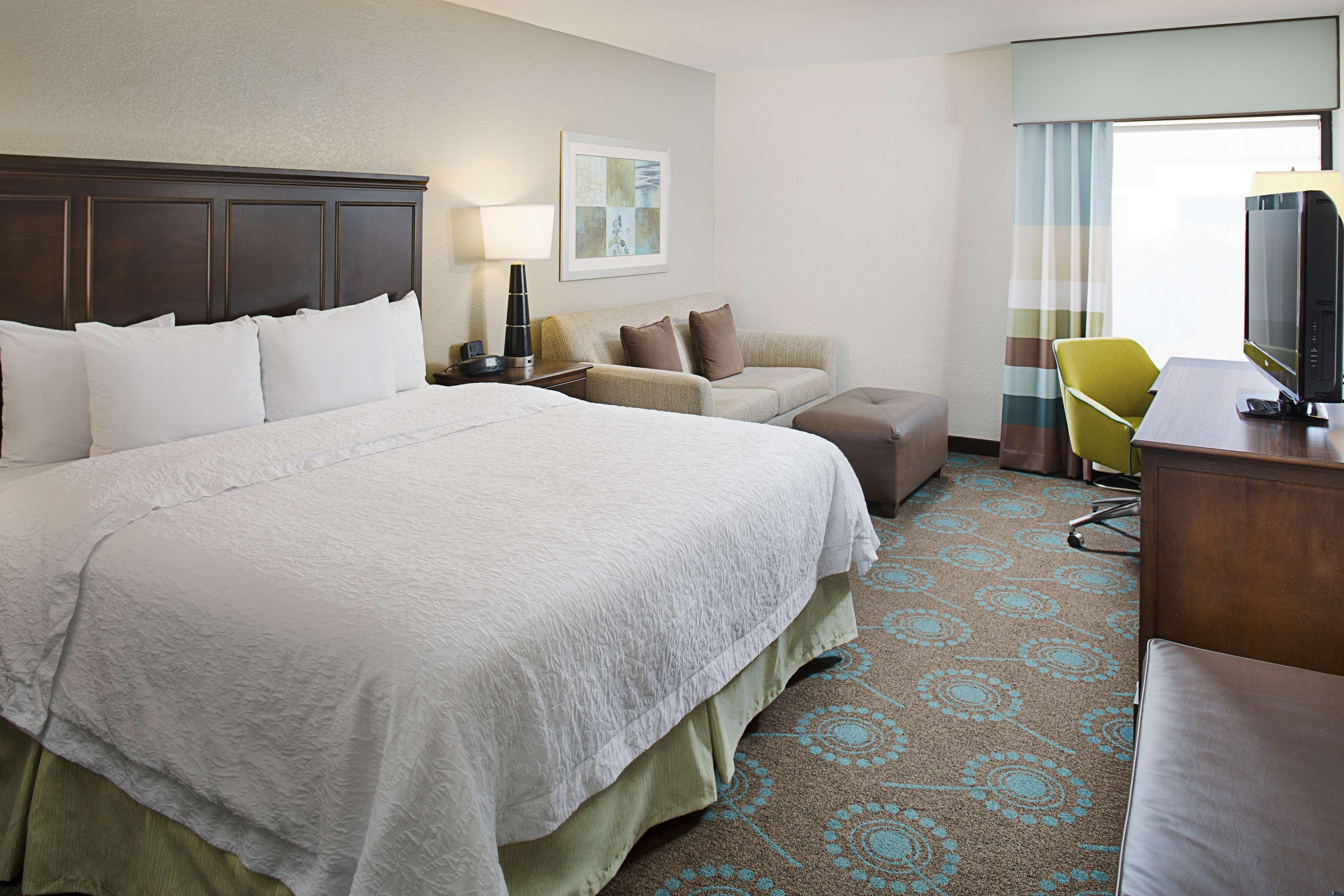 Hampton Naples-central 3* Naples