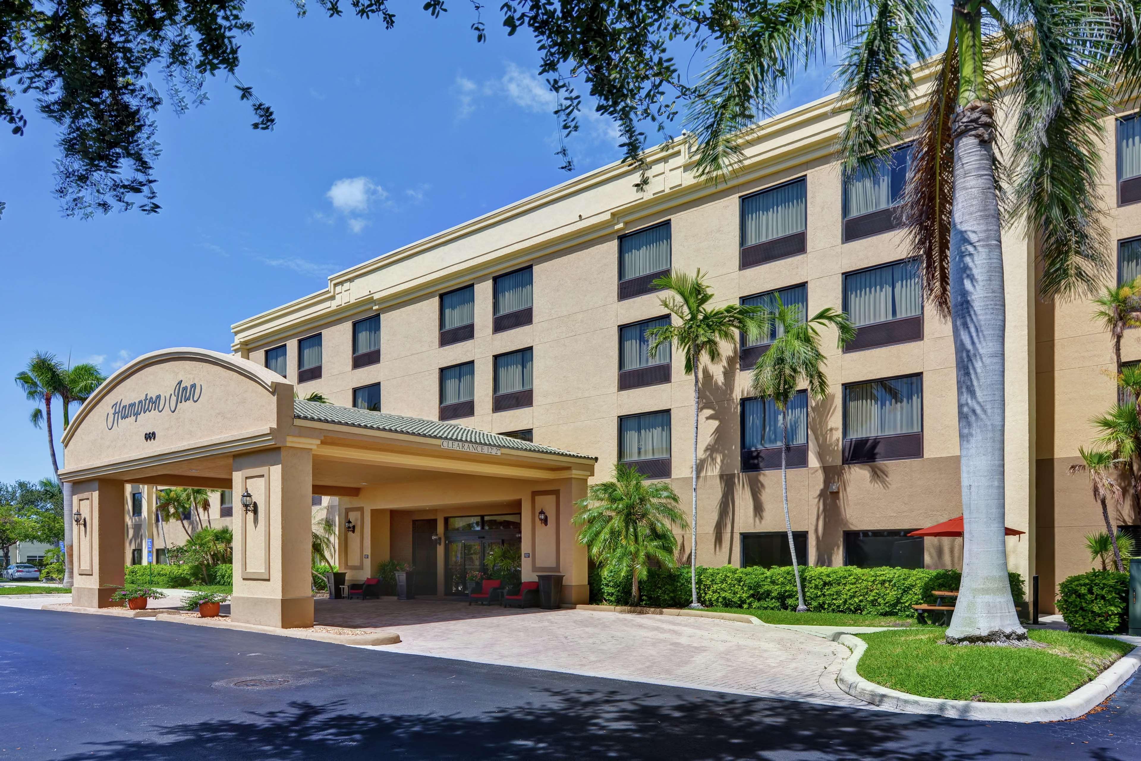 Hotel Hampton Deerfield