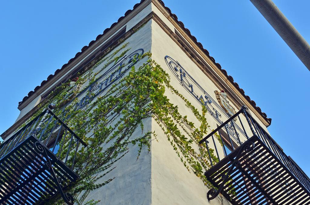Hotel St. Michel 3*