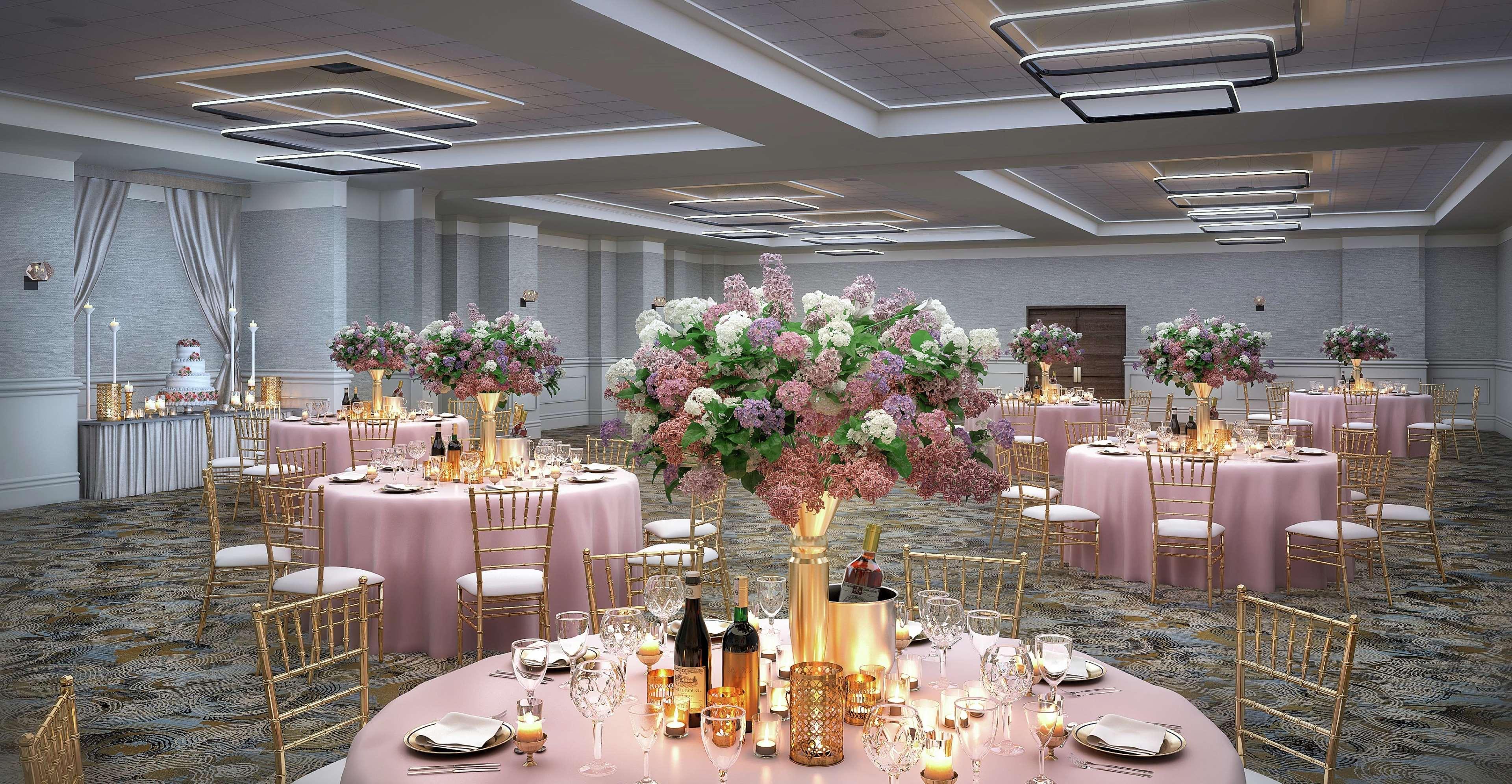 Embassy By Hilton Downtown Convention Center Hotel 4*