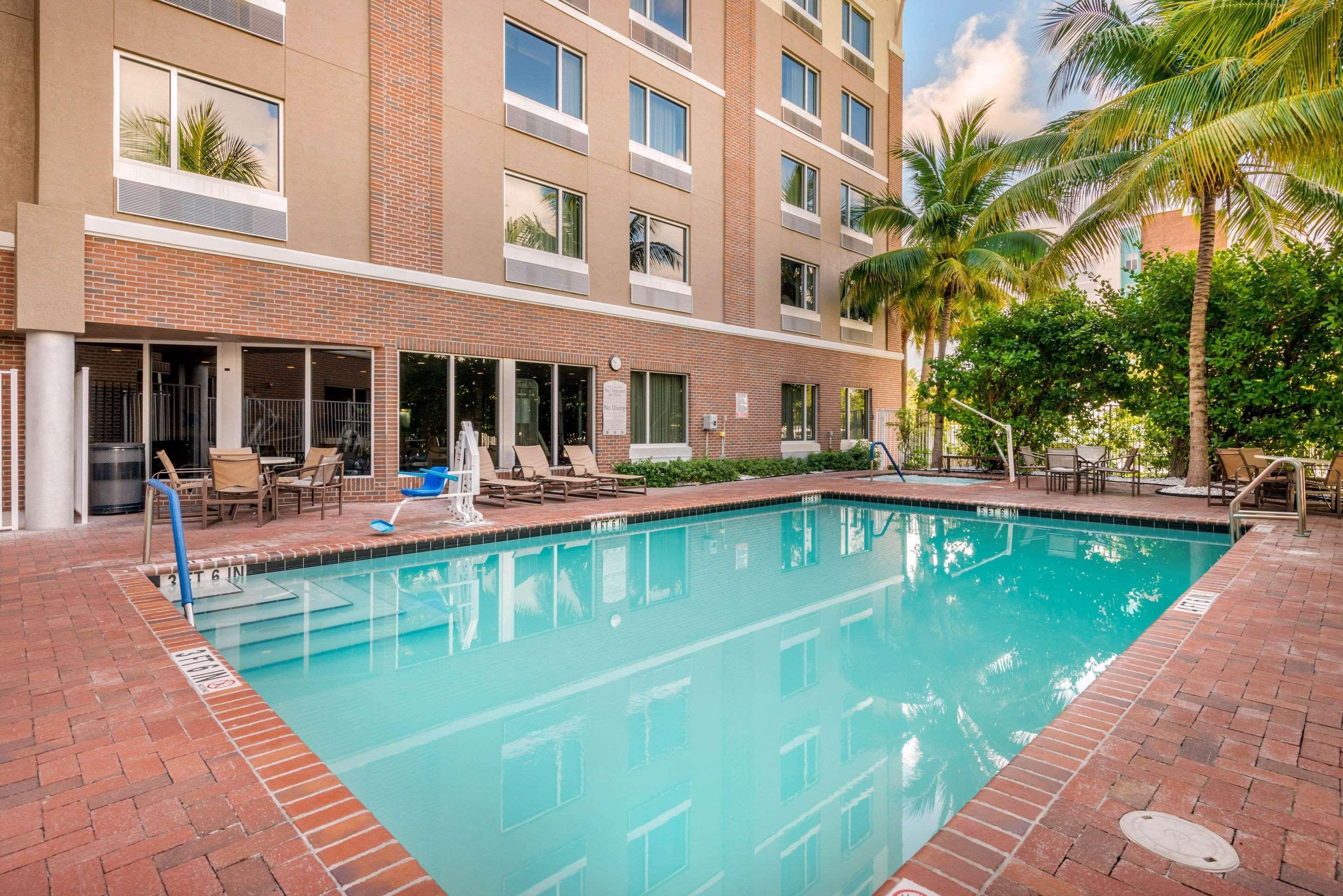 Cambria Ft Lauderdale, Airport South & Cruise Port Dania Beach