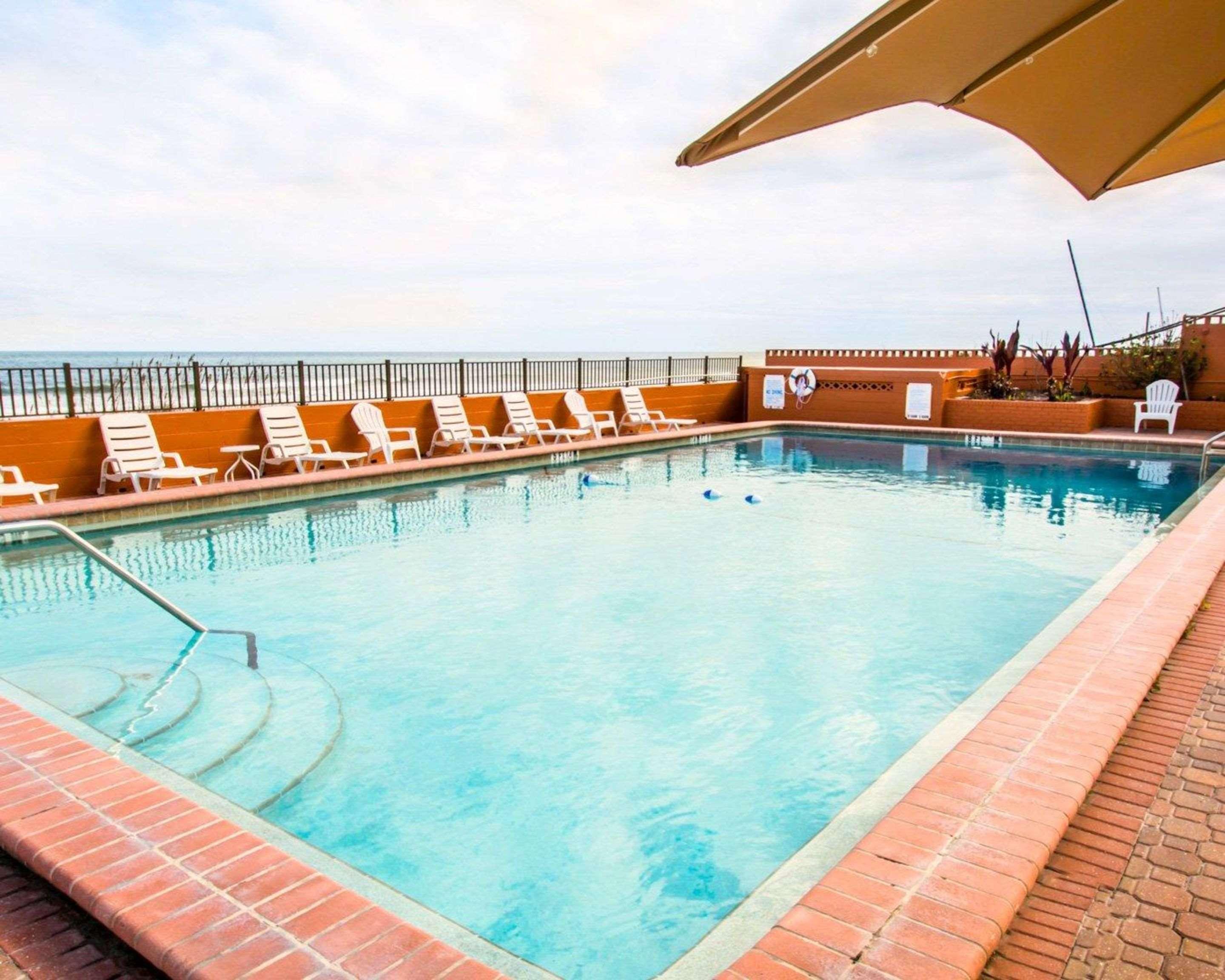 Quality Ormond Oceanfront Inn 3*
