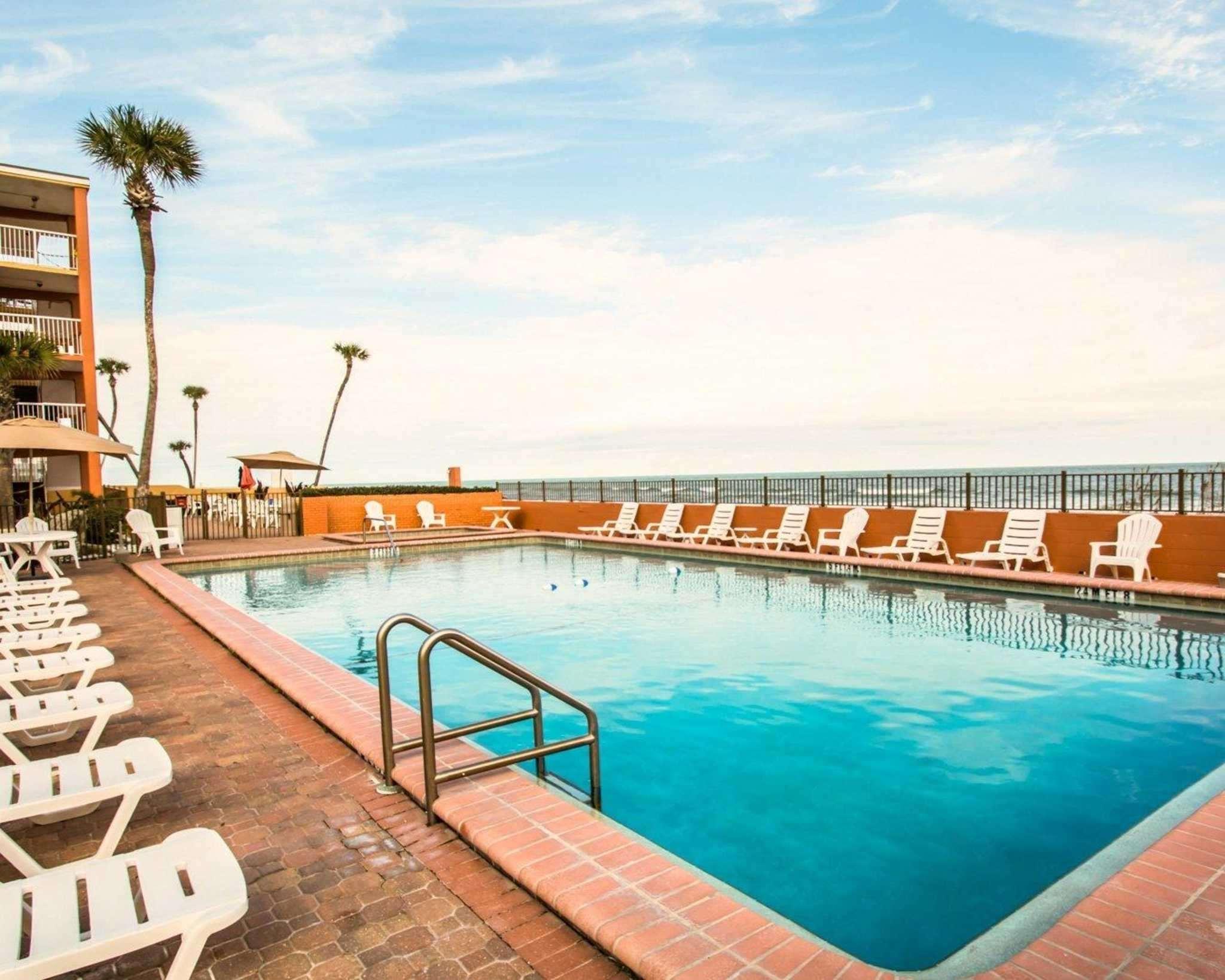 Quality Ormond Oceanfront Inn 3*