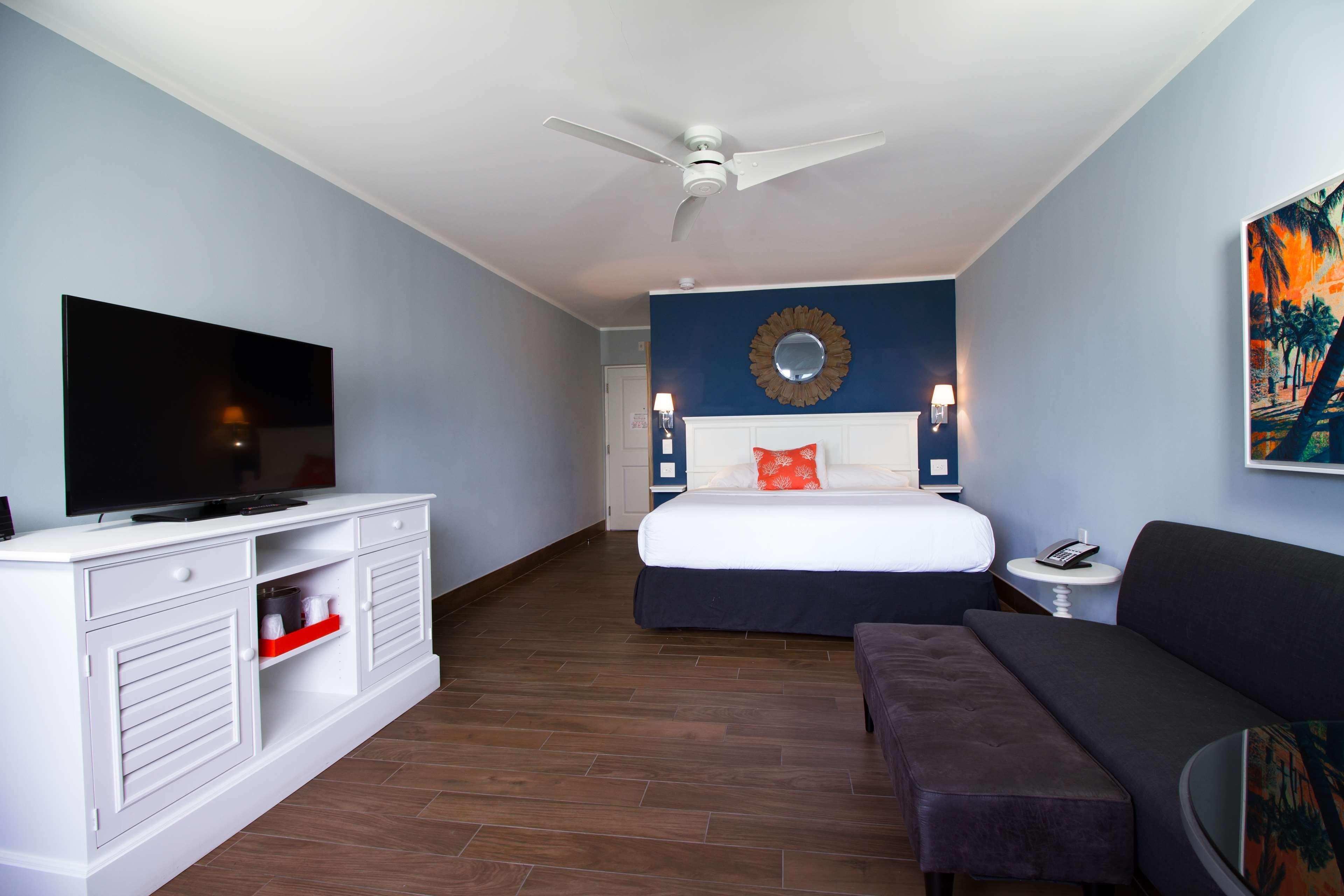 Banana Bay & Marina Hotel 3*