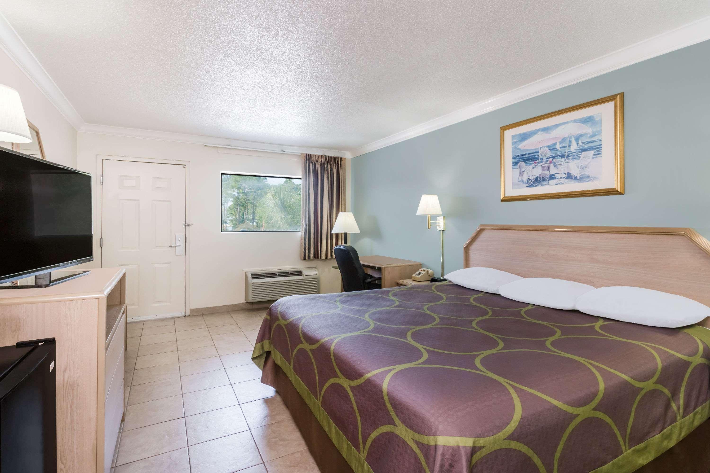 Motel Super 8 By Wyndham Ft Walton 2*