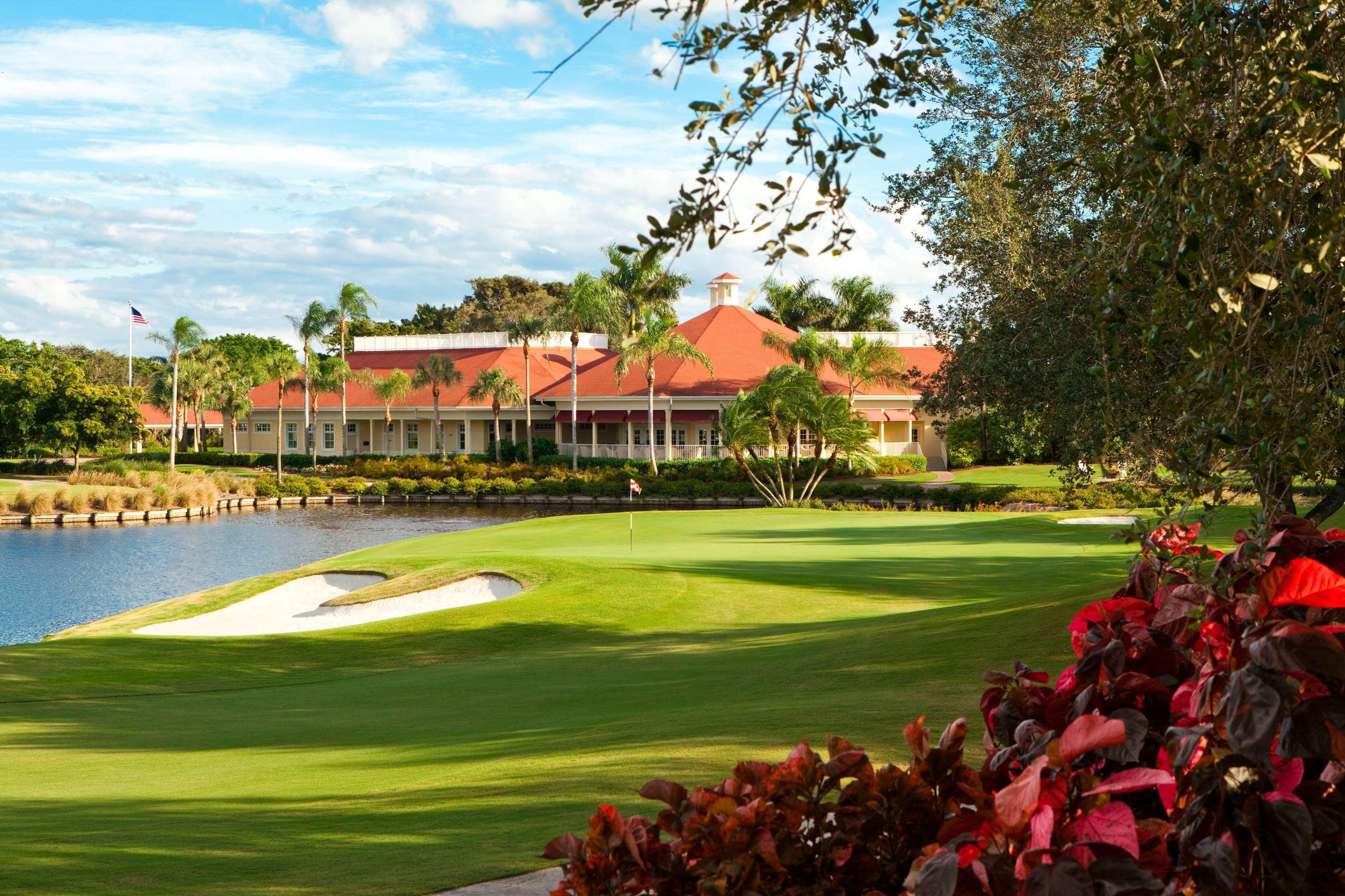 Resort La Playa & Golf Resort, A Noble House Naples Park