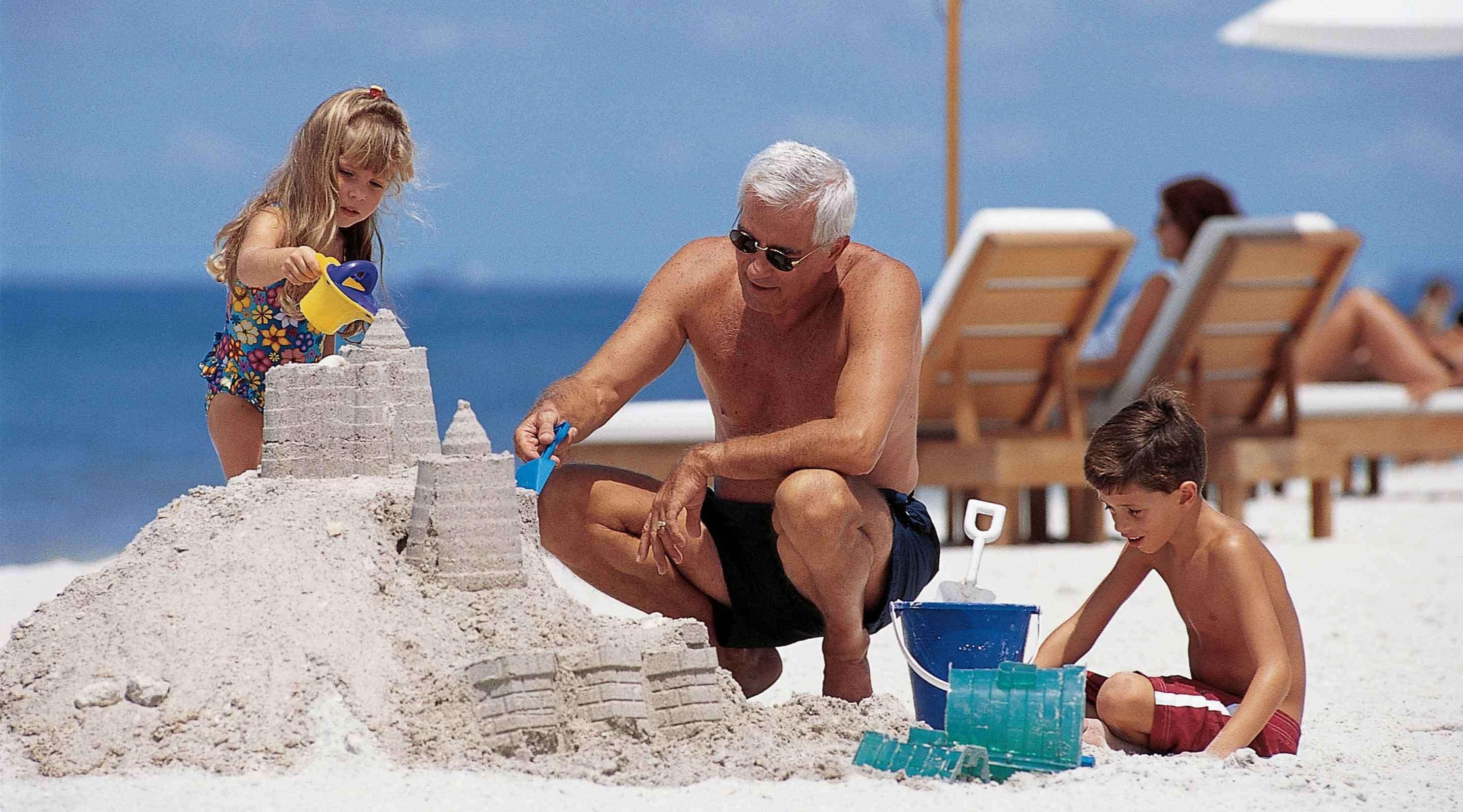 La Playa & Golf Resort, A Noble House Naples Park