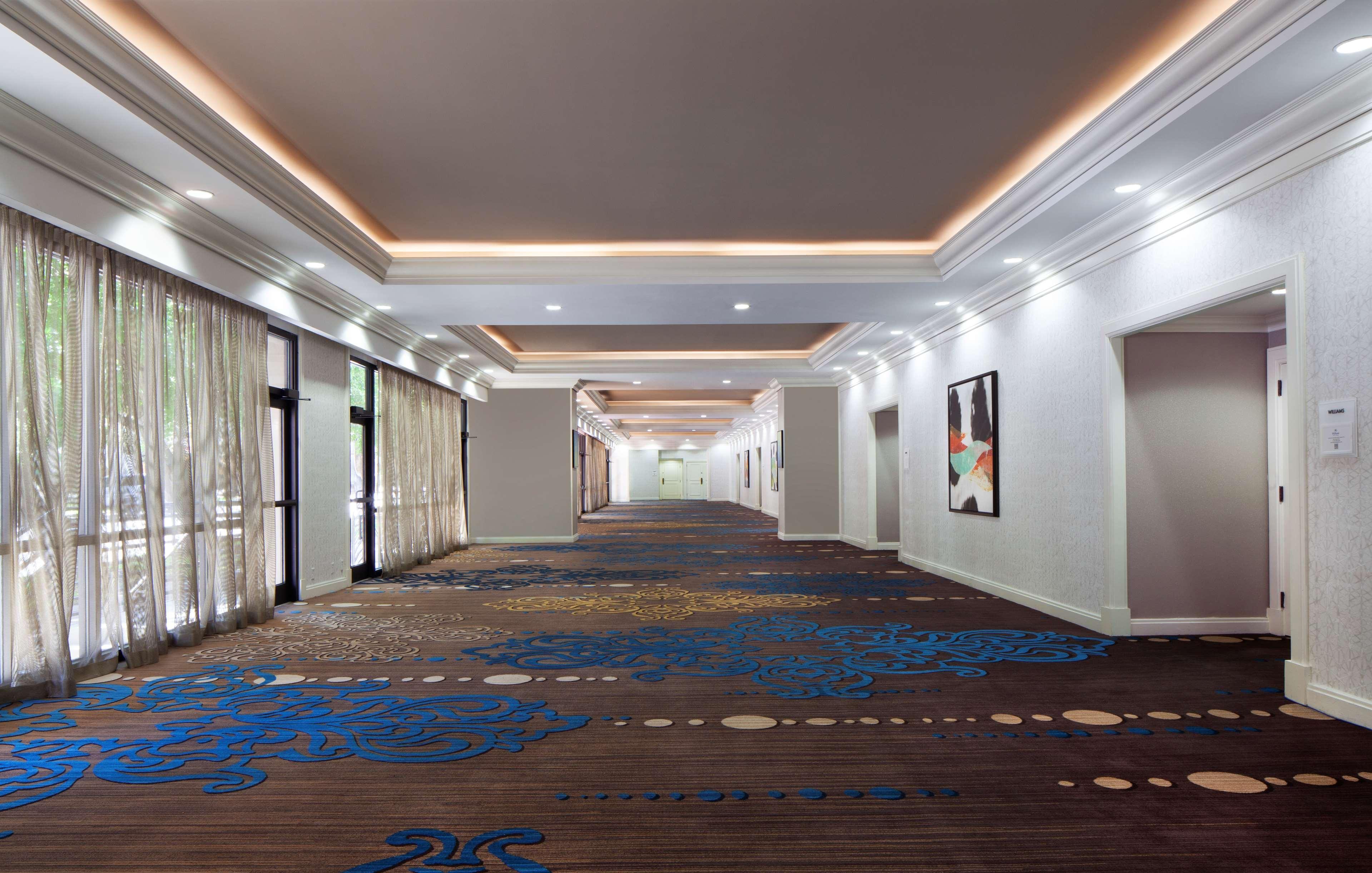 Hilton Bayfront 4* St. Petersburg
