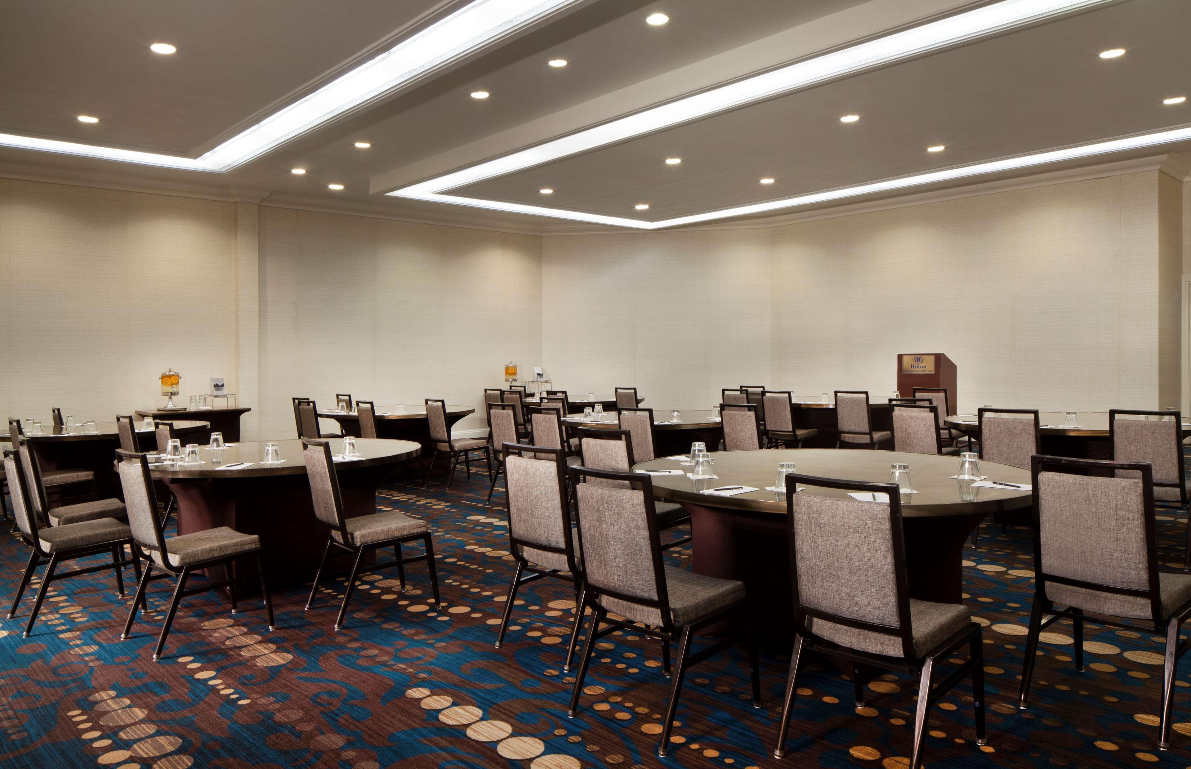 Hilton Bayfront Hotel 4*