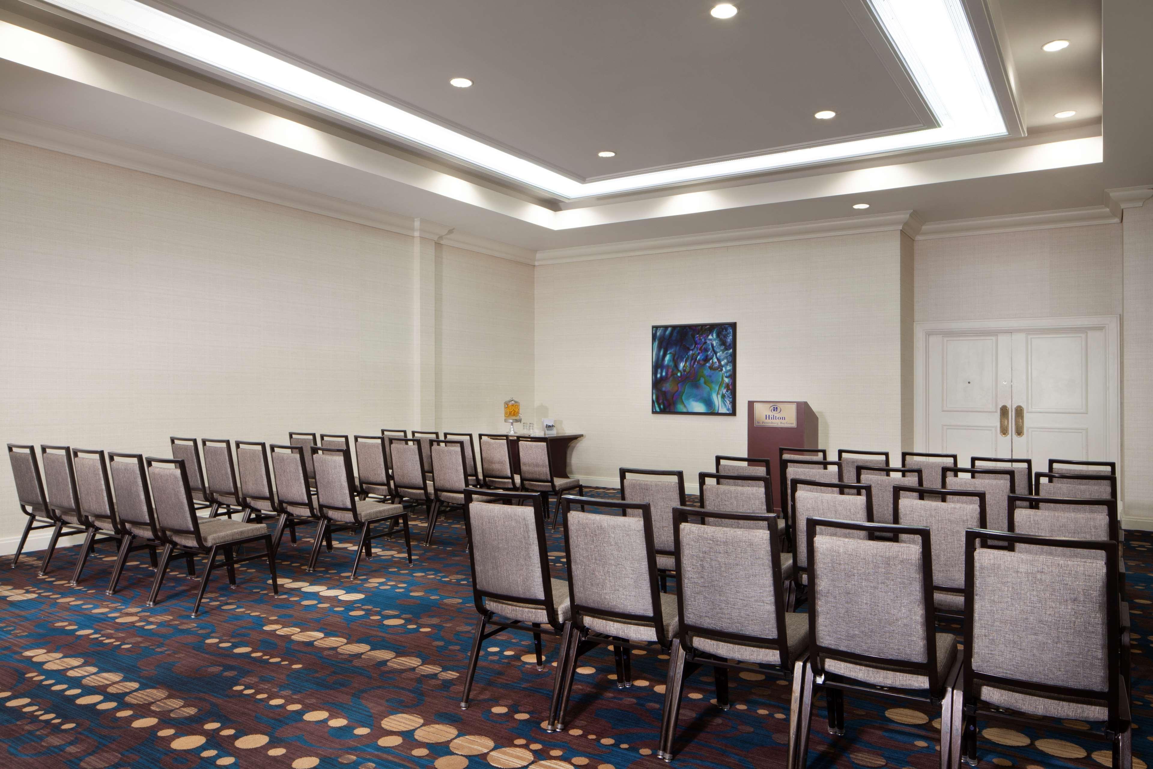 Hilton Bayfront 4* St. Petersburg
