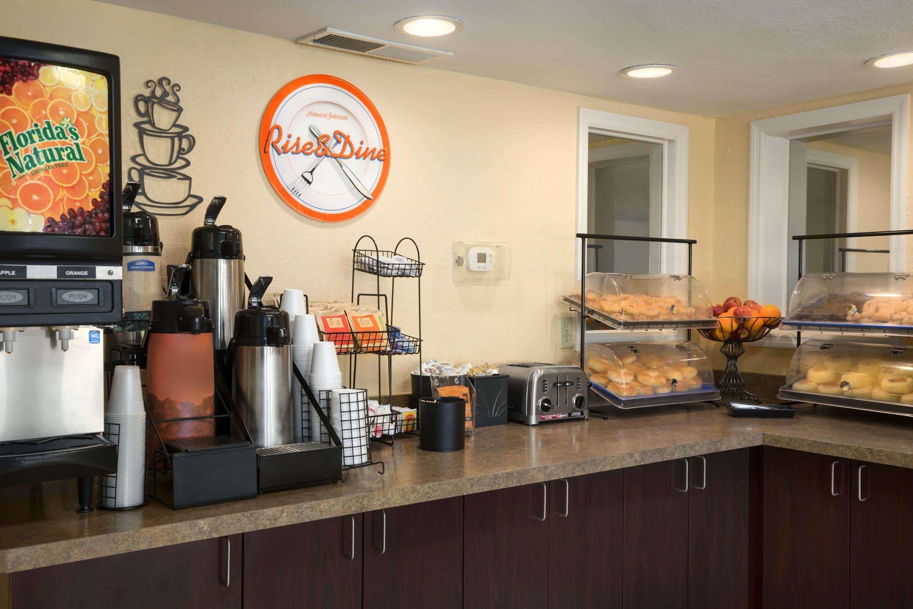 Rodeway North Inn 2*