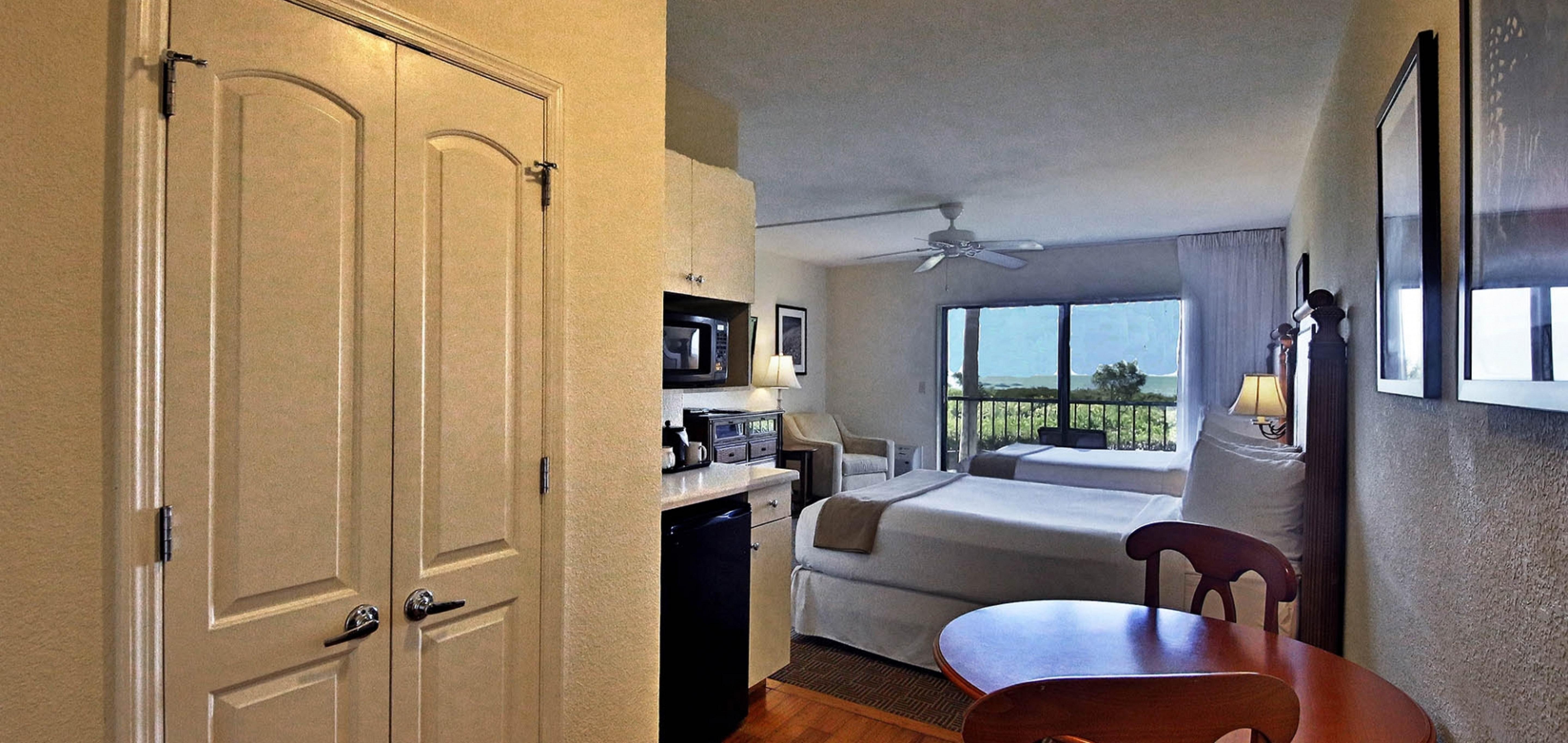 Sanibel Inn Hotel
