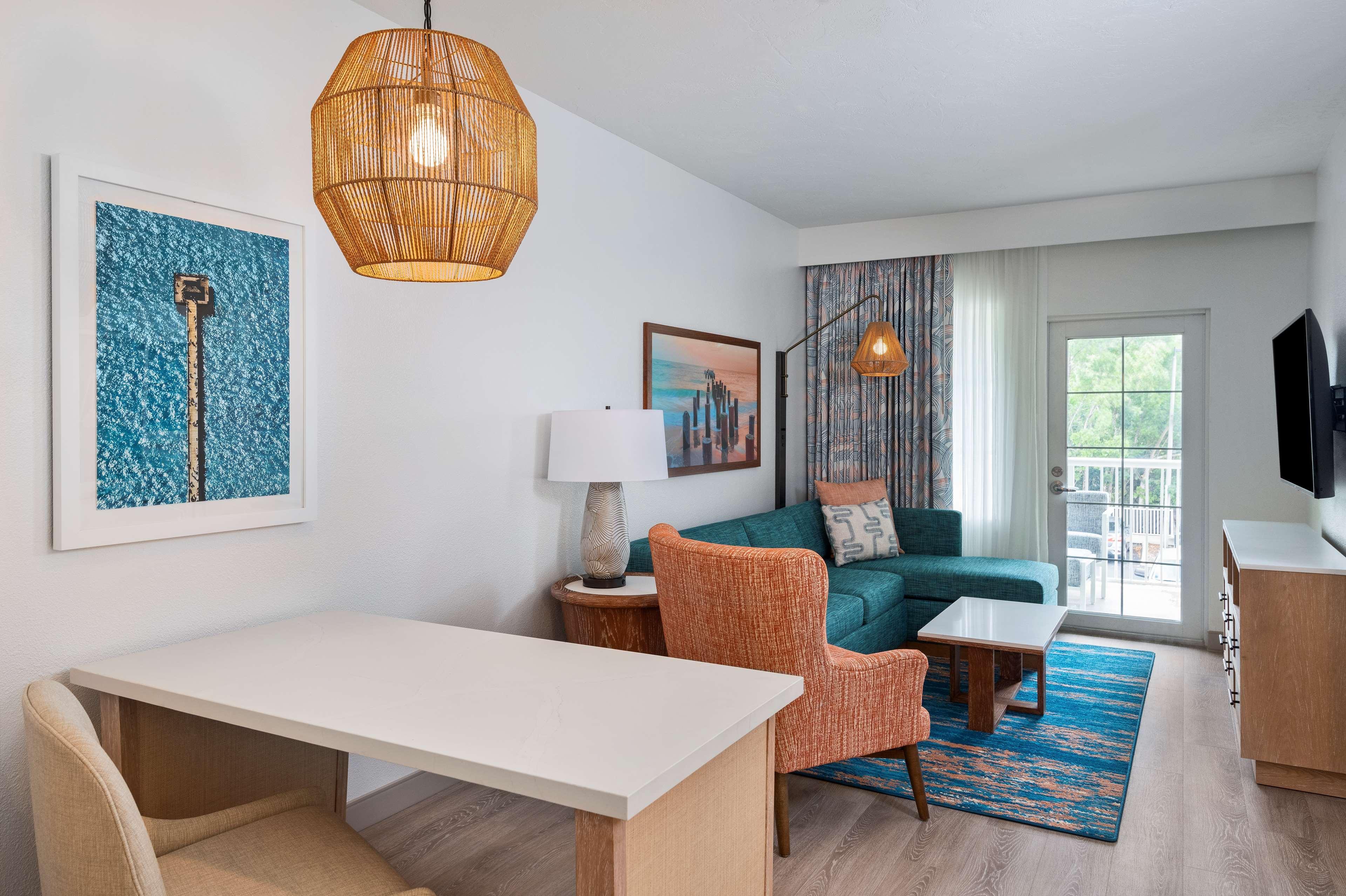 Hotel Doubletree By Hilton Naples
