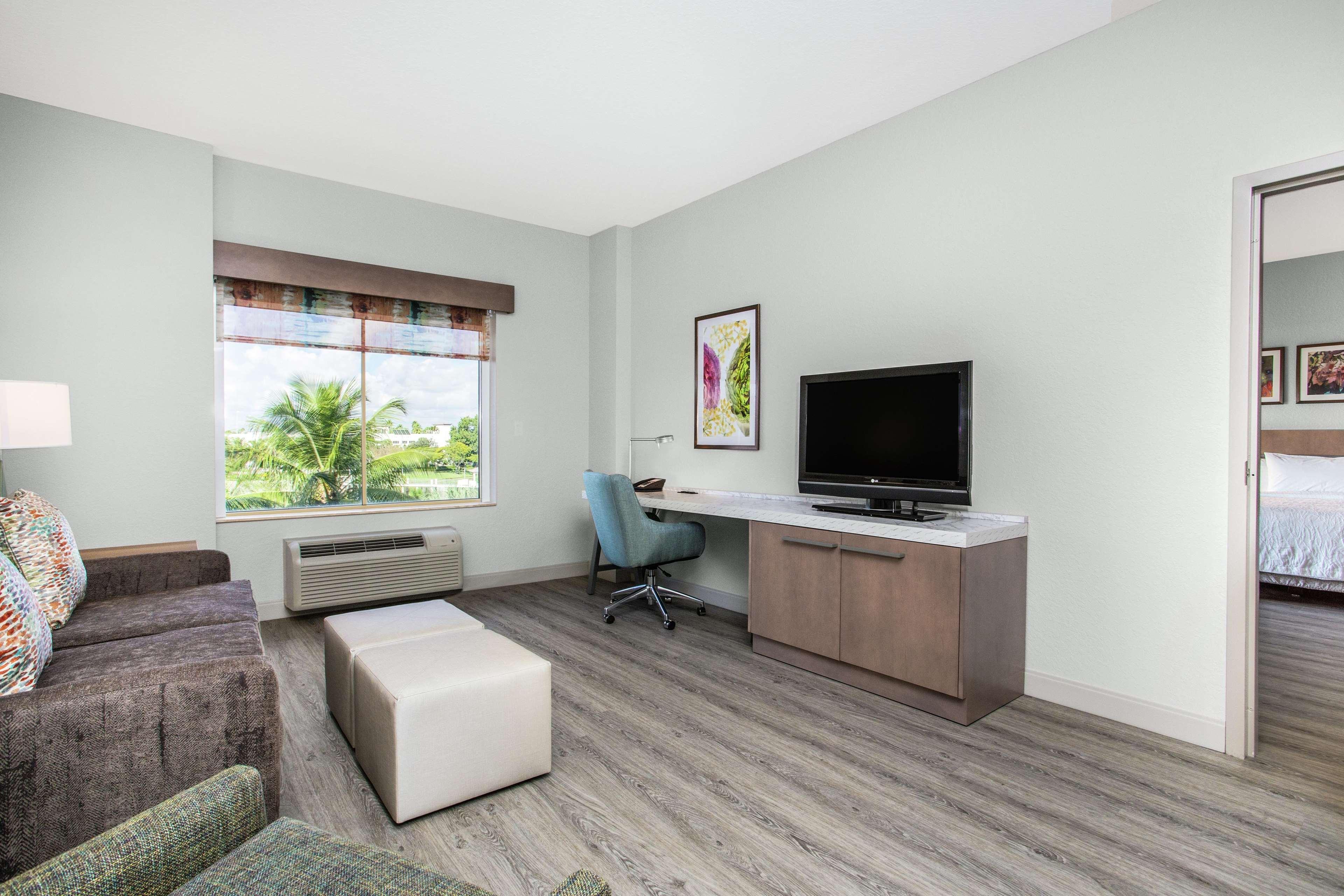 Hilton Garden Palm Gardens Hotel Palm Beach Gardens