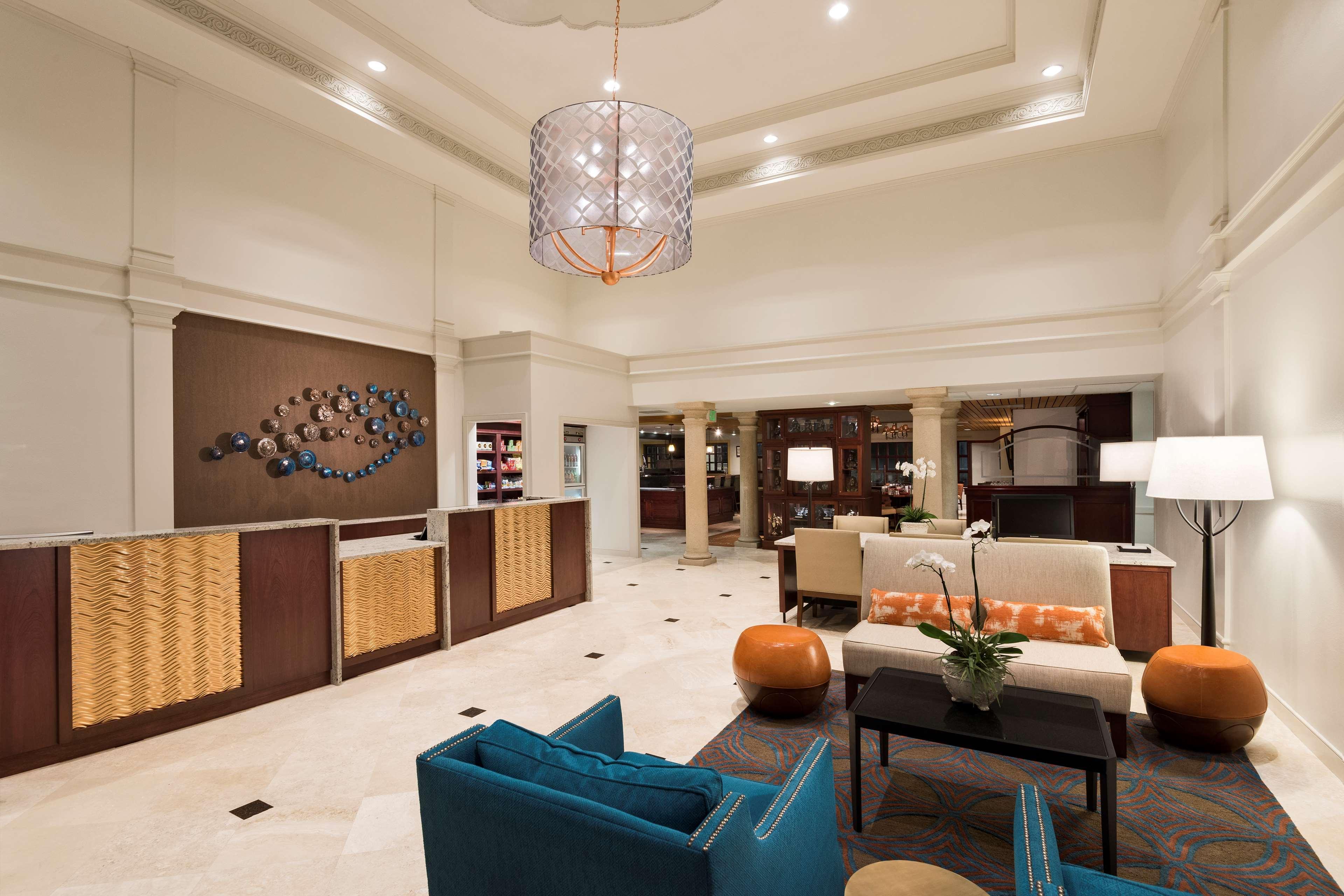 Doubletree By Hilton 4* Naples