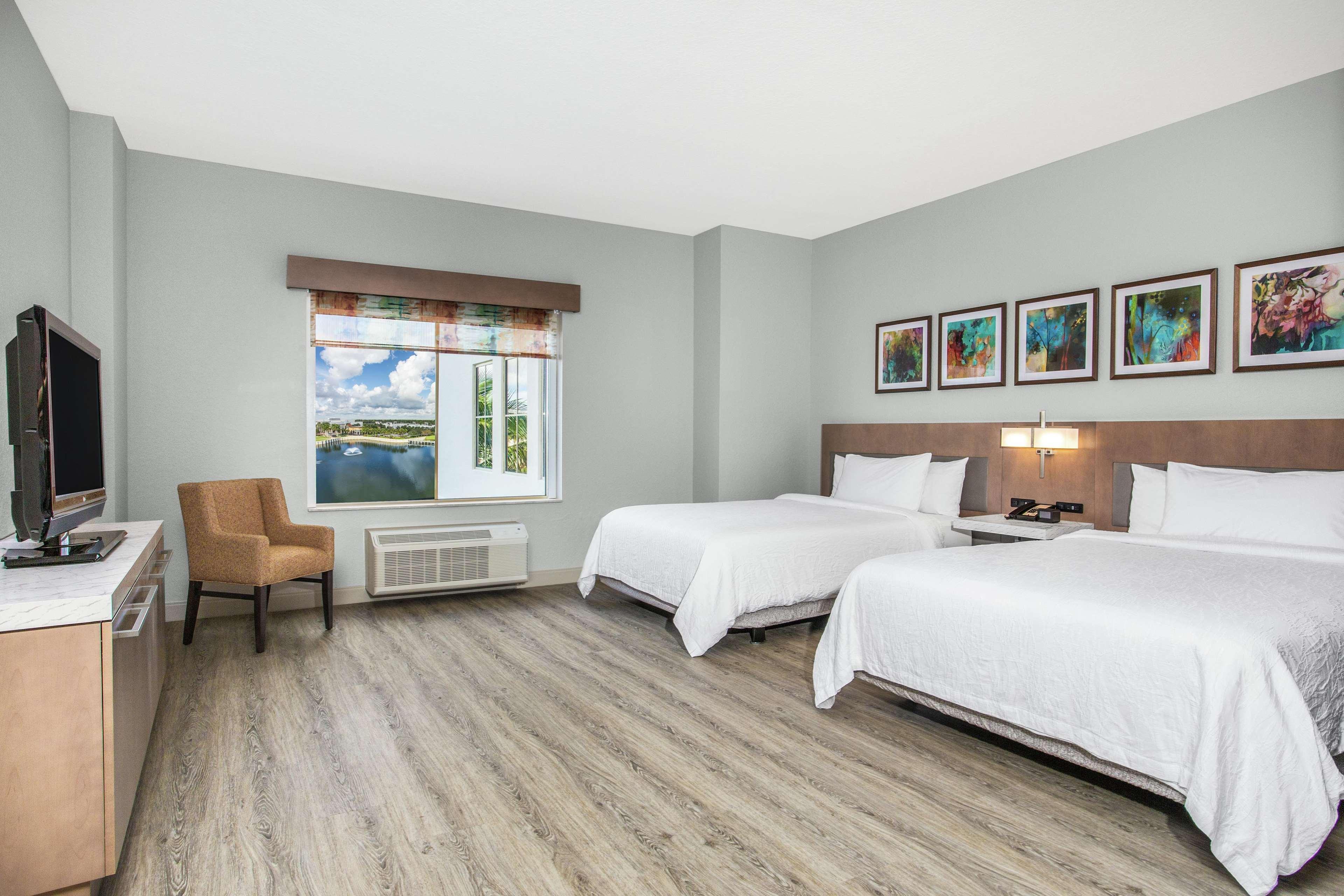 Hilton Garden Palm Gardens Hotel 3*