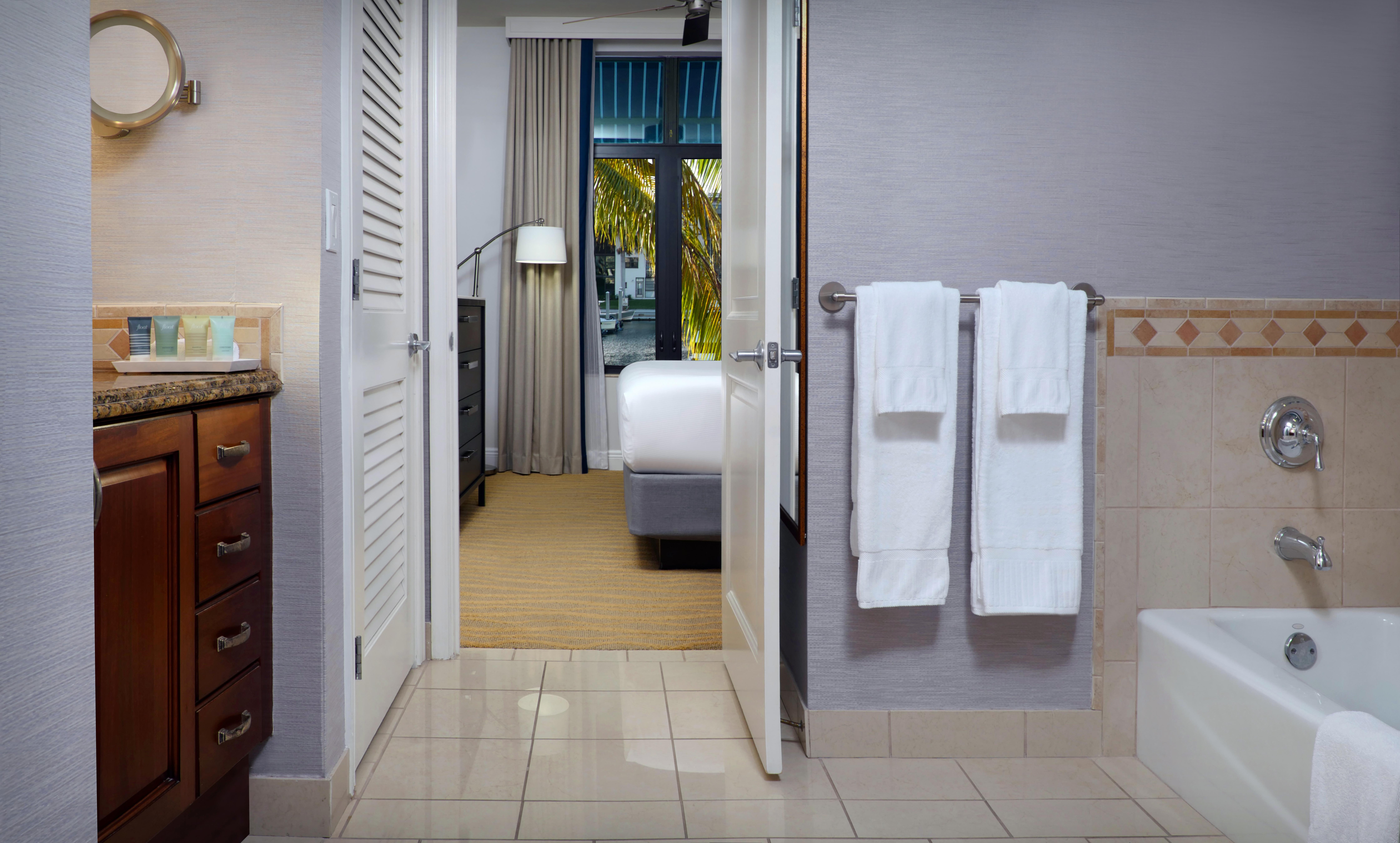 Resort Bay And Marina 4*