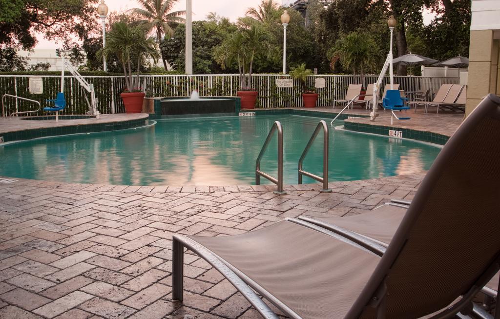 Springhill Lauderdale Airport