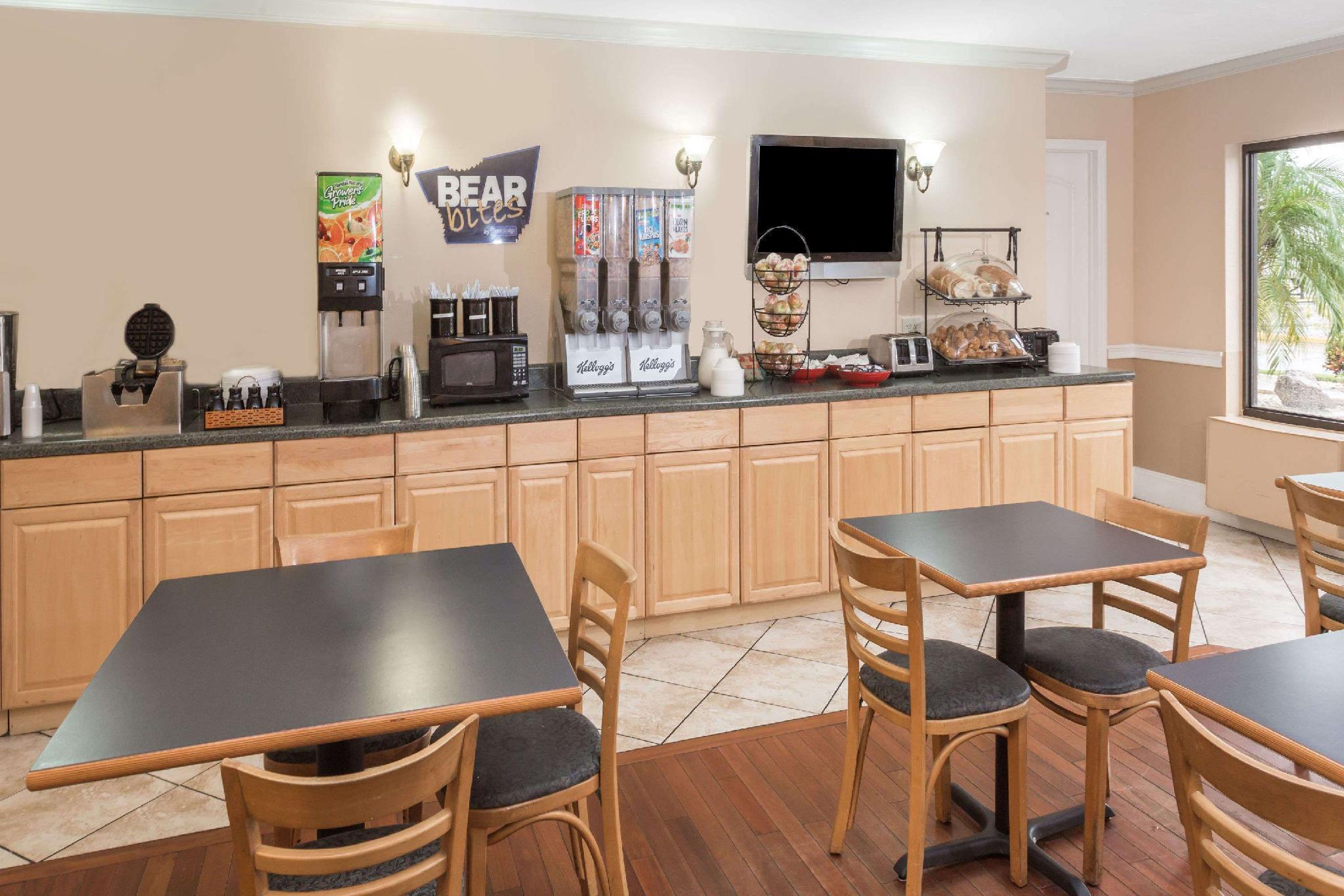 Quality Myers - Cape Coral Inn 2*