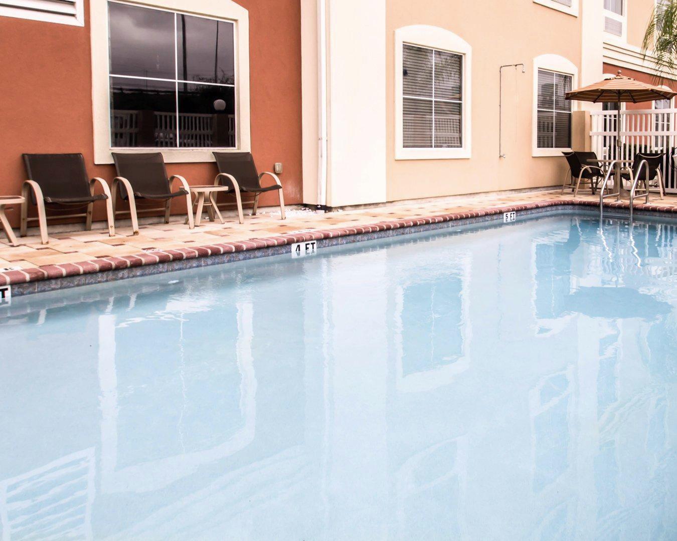 Comfort & Maingate South Hotel 3*