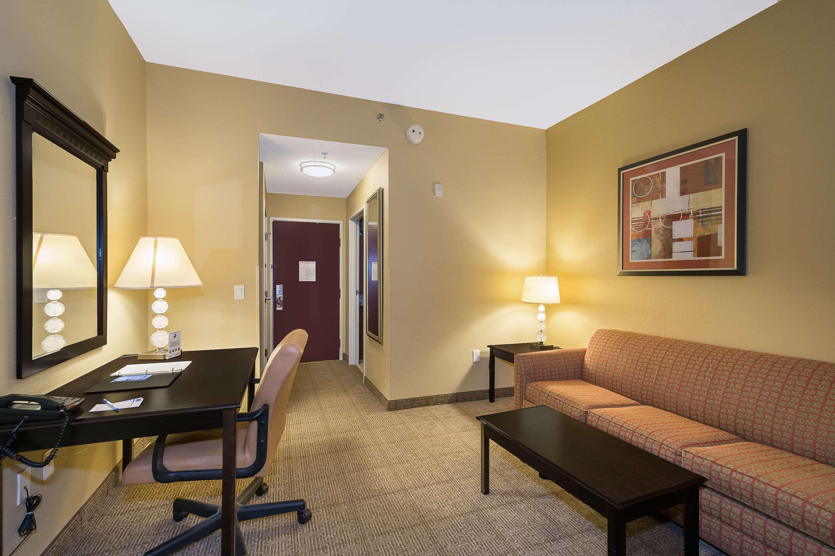 Hotel Comfort & Maingate South Davenport
