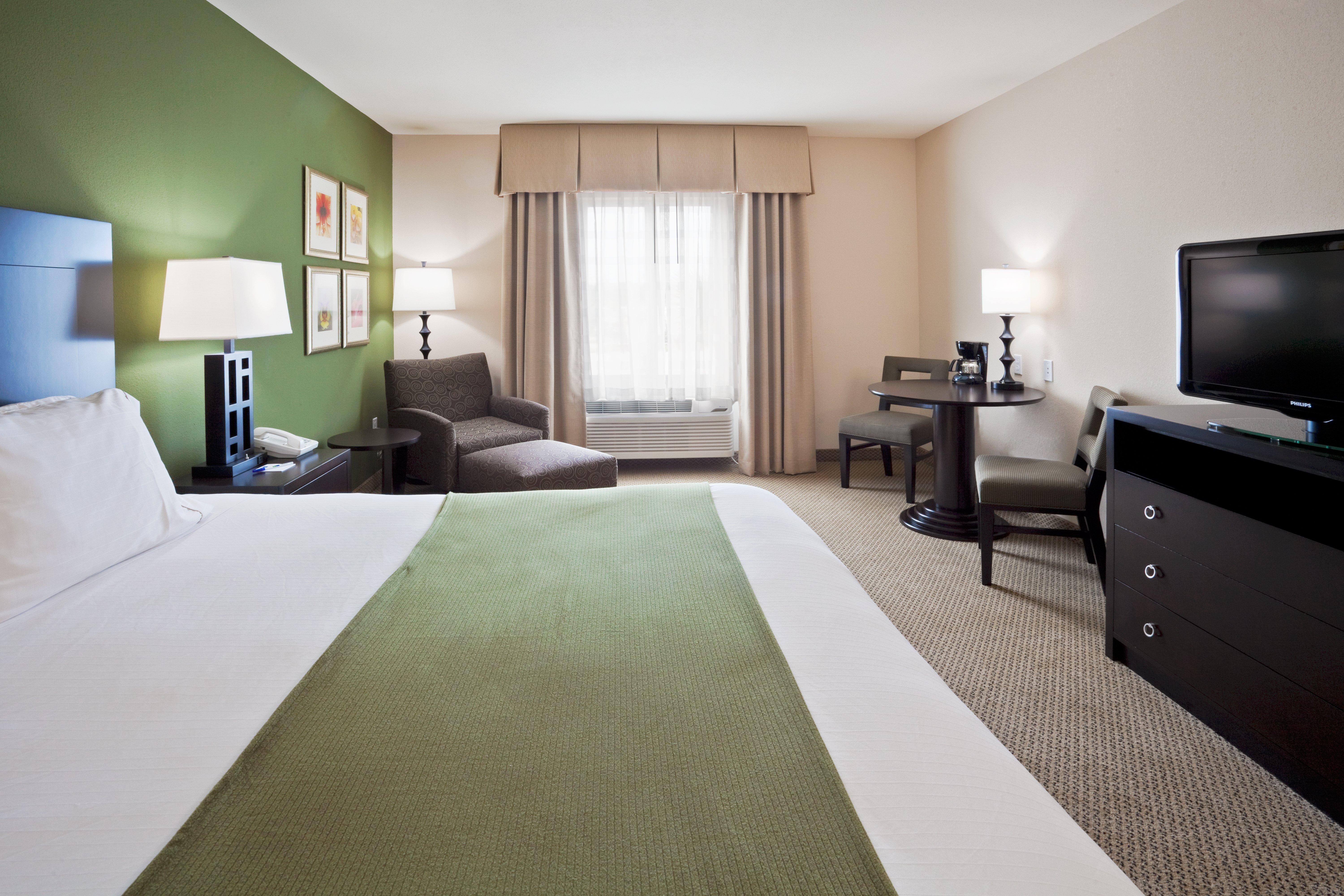 Fairfield By Marriott & Florida Keys 3*