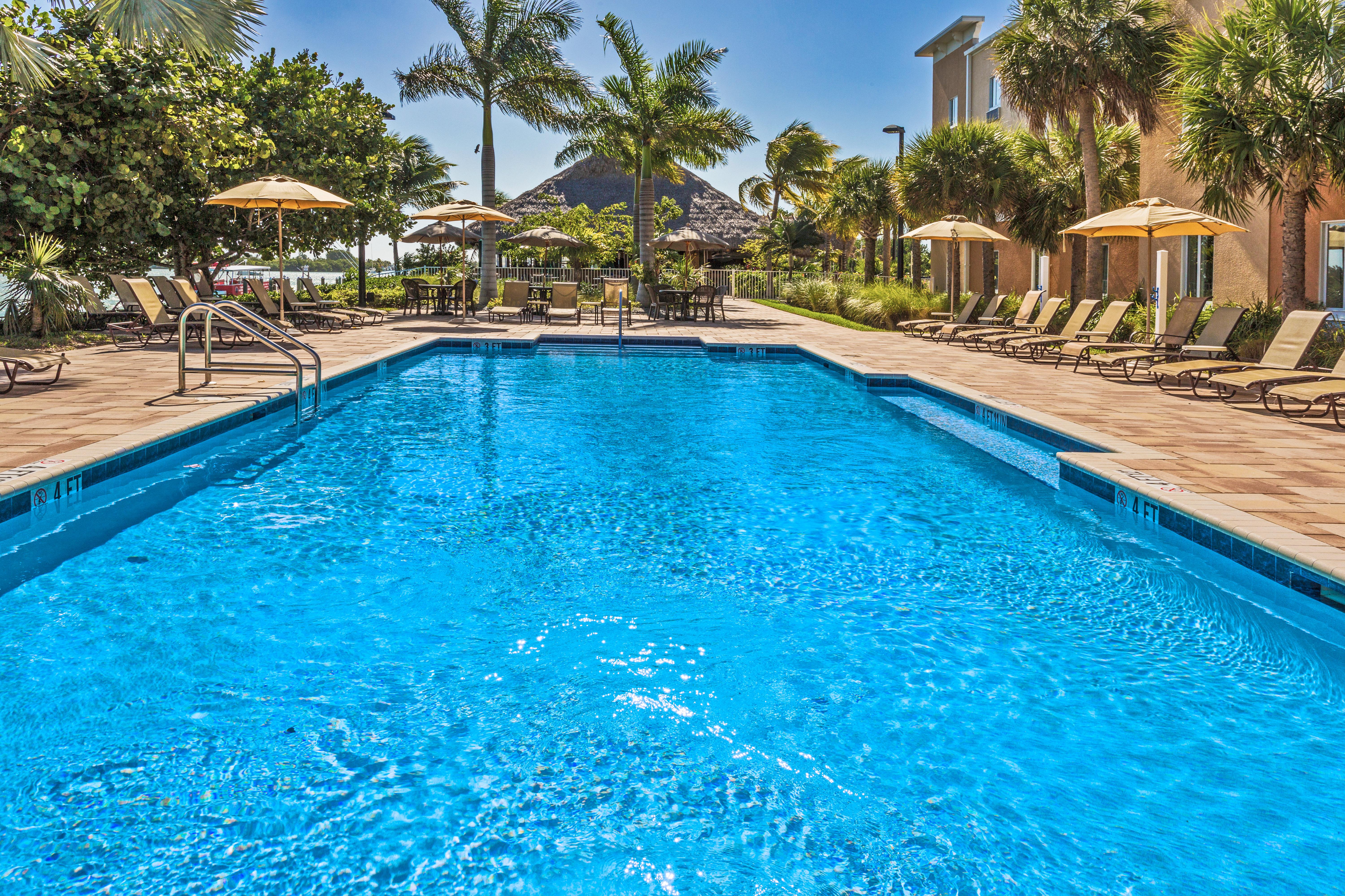 Fairfield By Marriott & Florida Keys Resort 3*