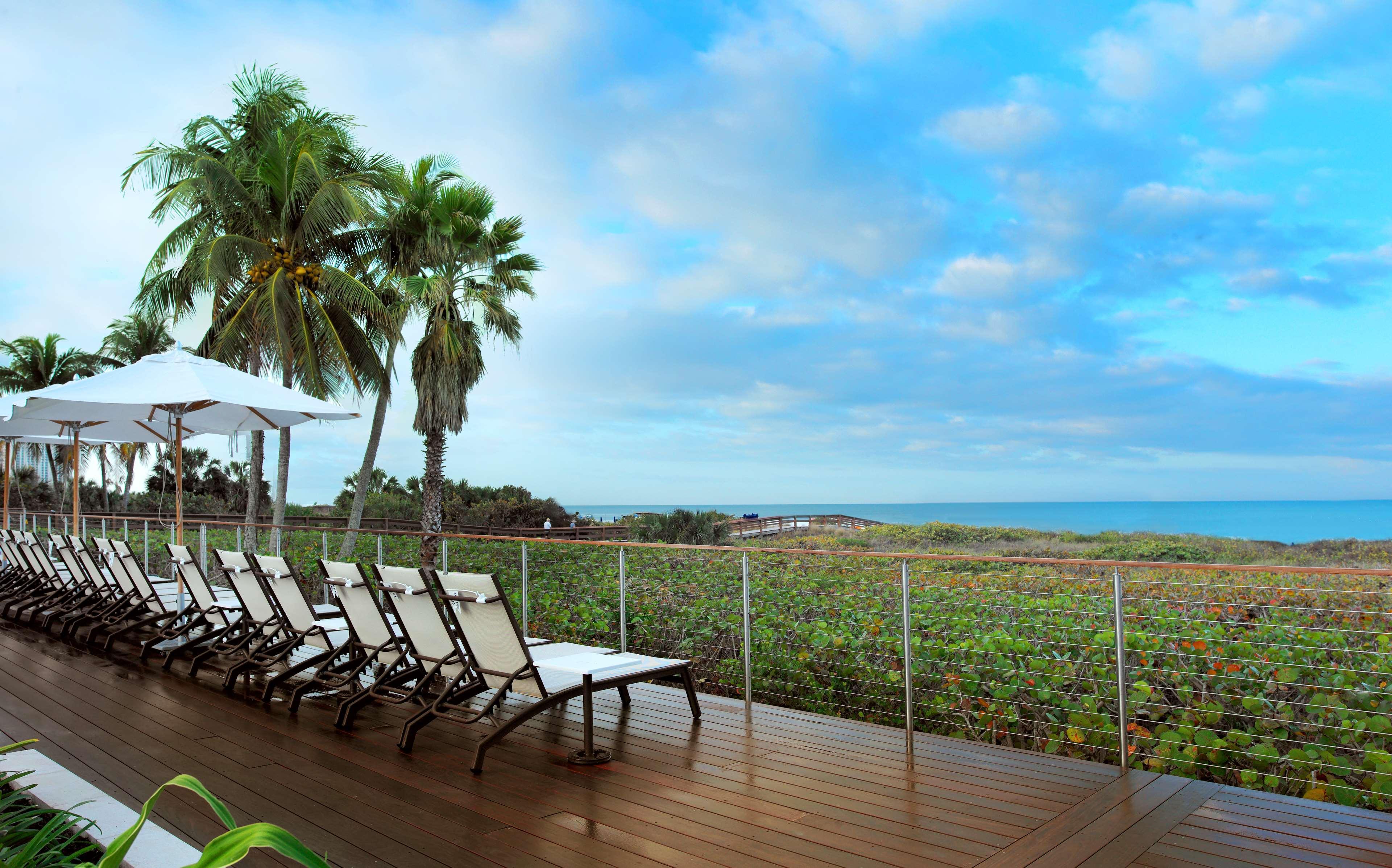 Hilton And 3* Marco Island
