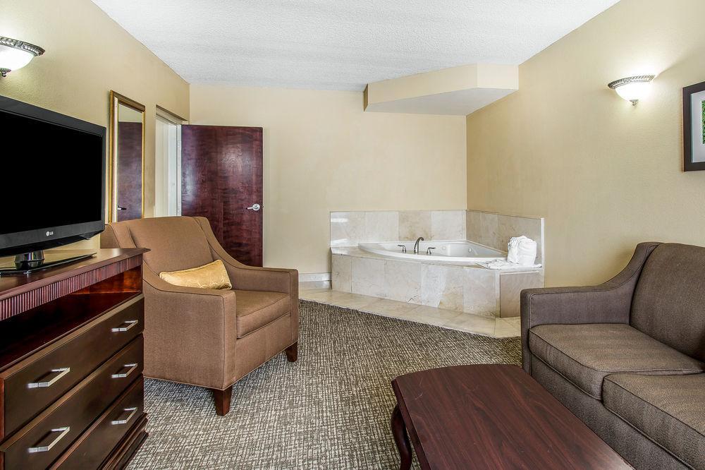 Hotel Comfort Sawgrass 3*
