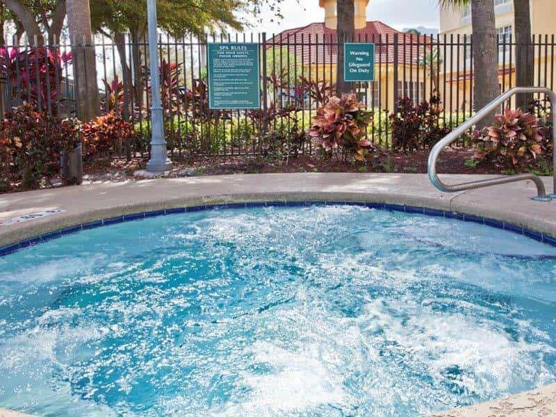 Hotel La Quinta By Wyndham Ft. Lauderdale Airport
