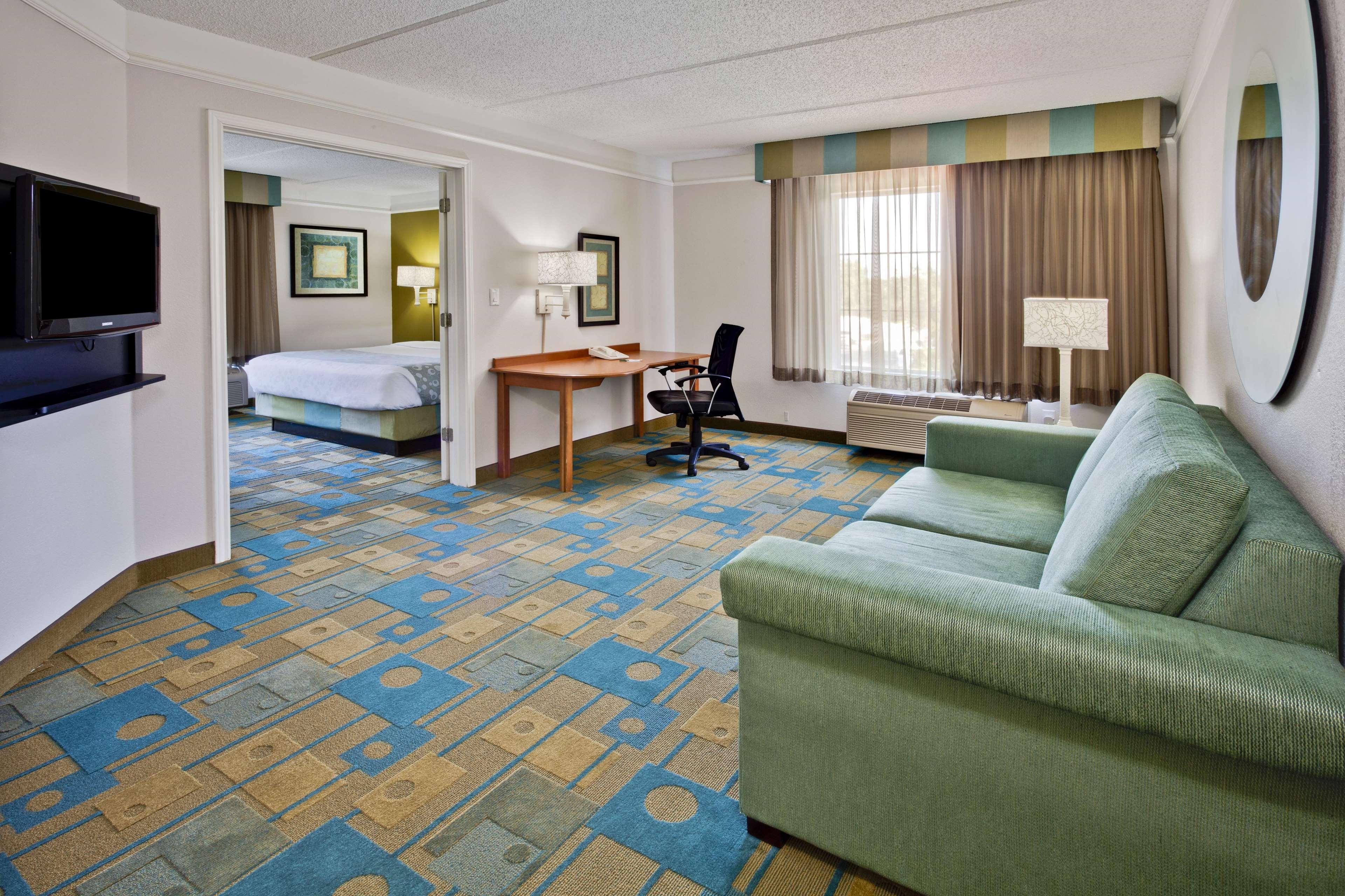 Hotel La Quinta By Wyndham Ft. Lauderdale Airport